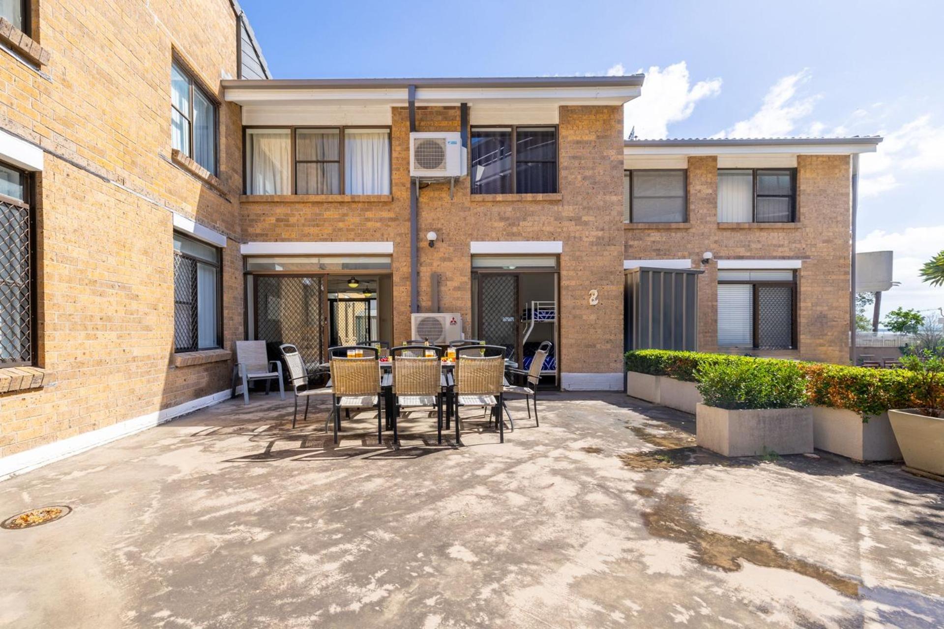 Fleetwood 3 63 Shoal Bay Road Relaxed living with water views overlooking Shoal Bay