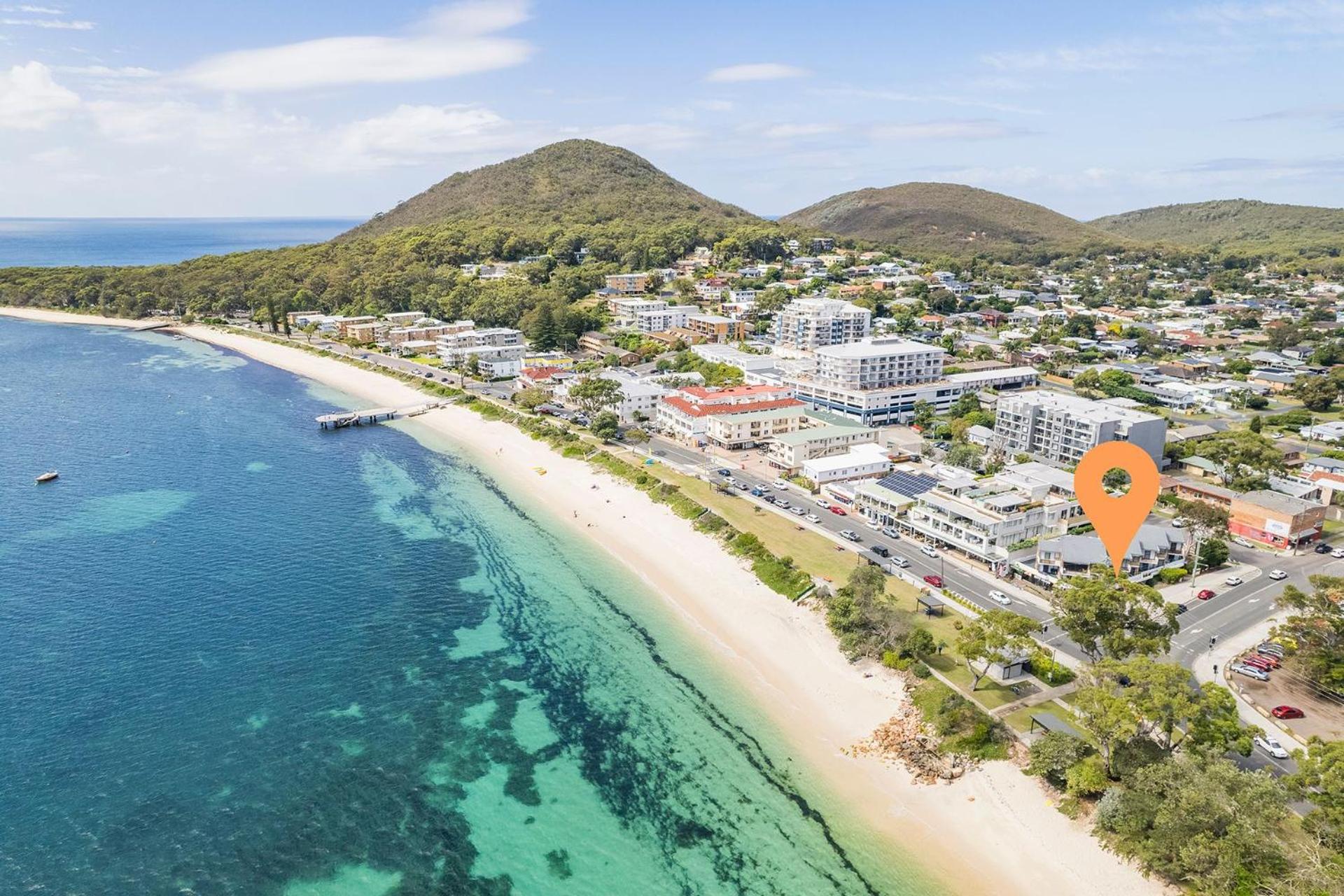 Fleetwood 3 63 Shoal Bay Road Relaxed living with water views overlooking Shoal Bay