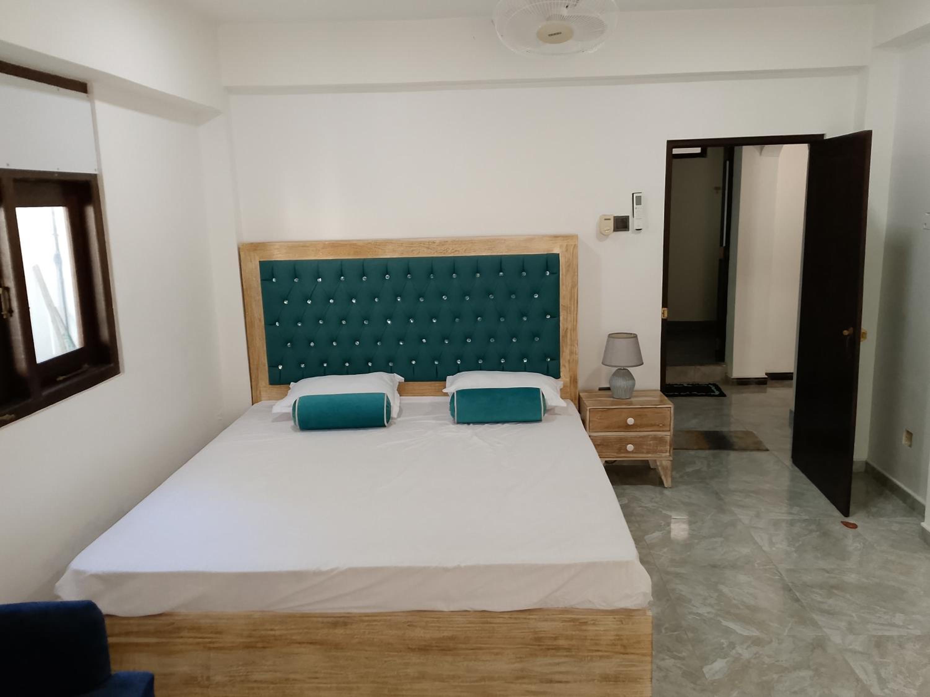 Rustic Villa 88