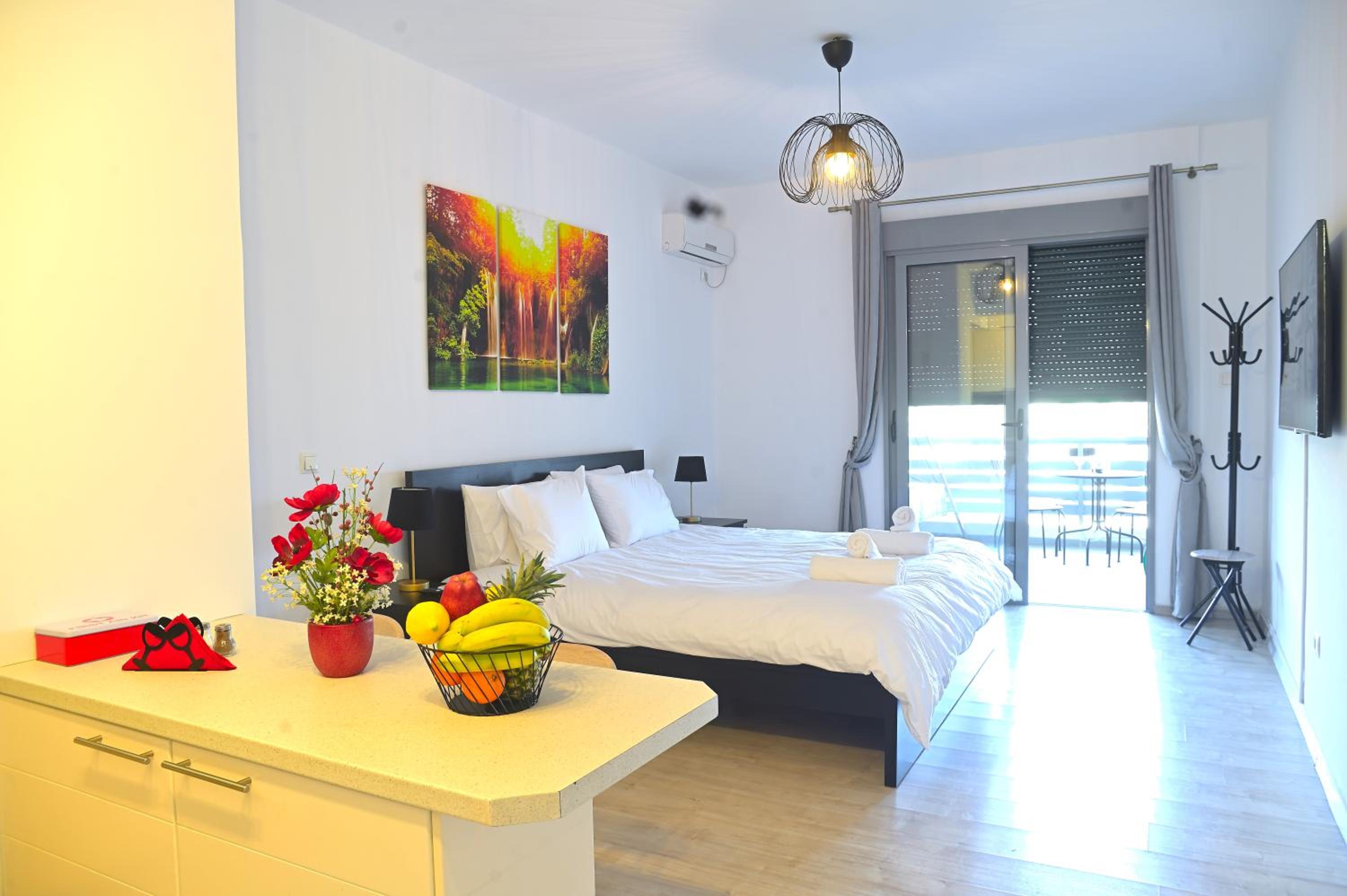 Varkiza Riviera Studio by the Sea