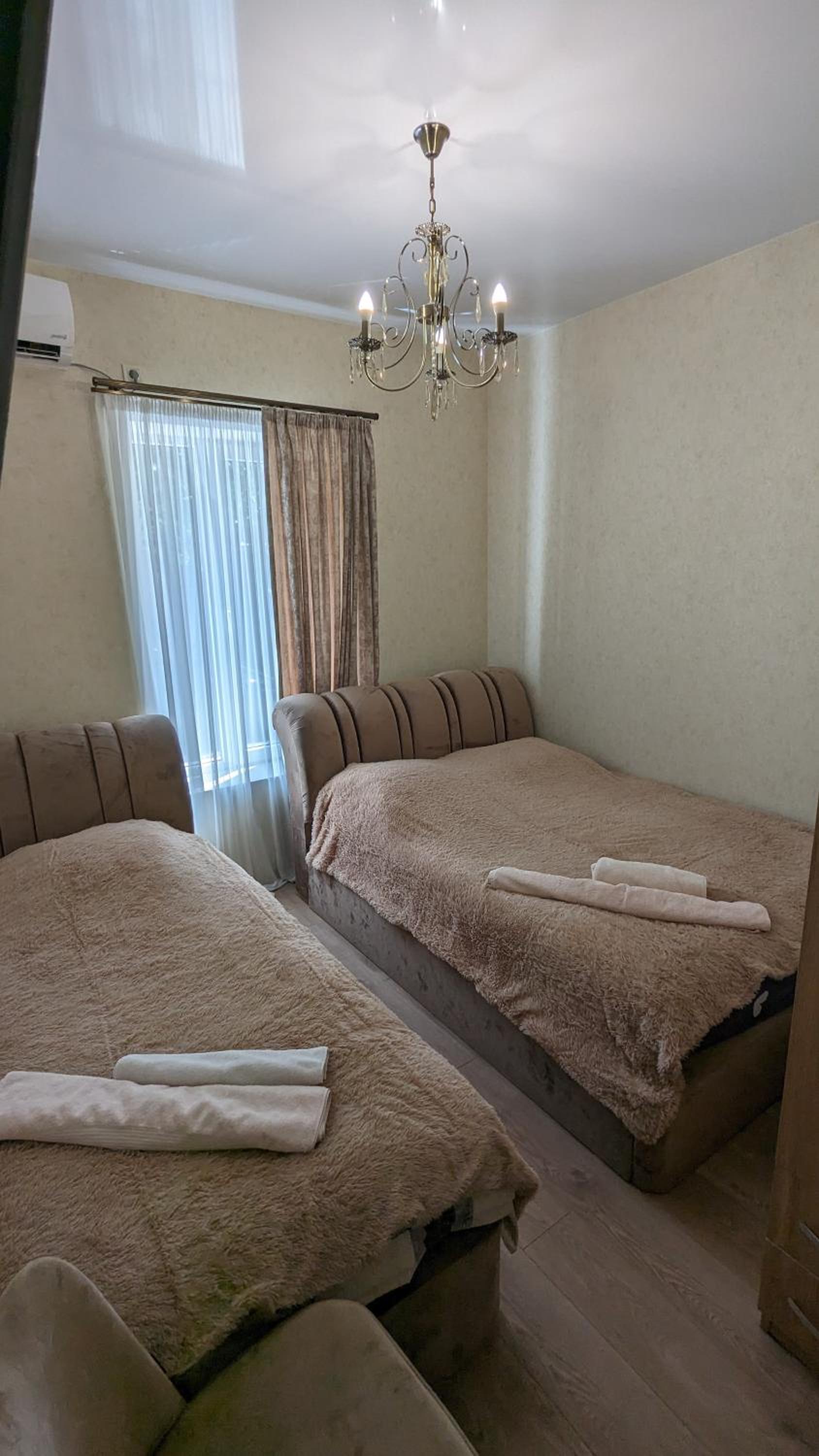 Lela Apartments
