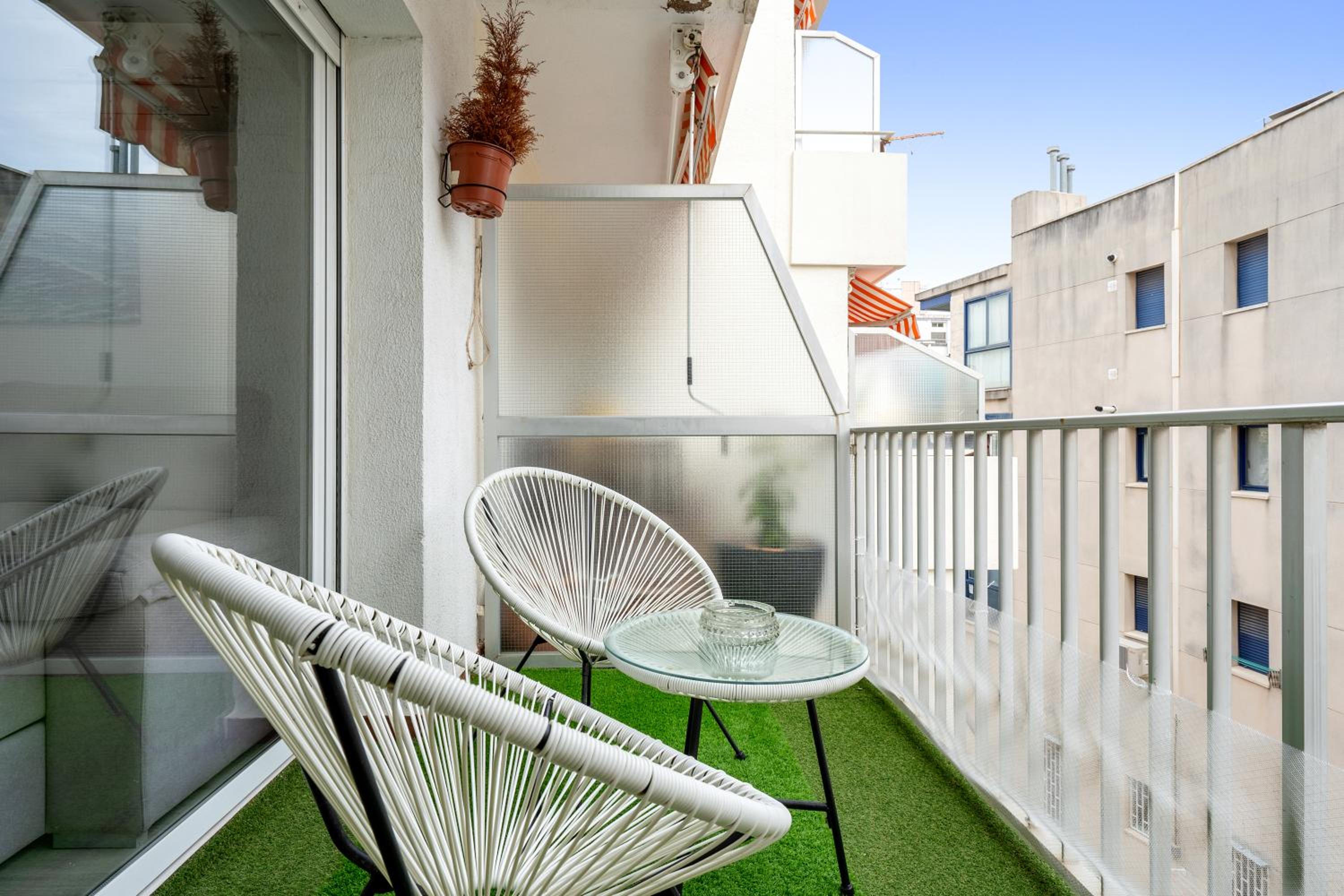 balance & terrace