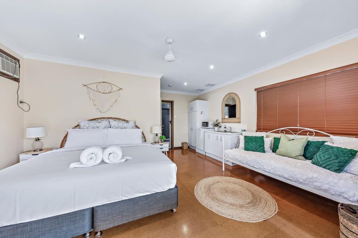 Idyllic Whitsunday Holiday Home with amazing views