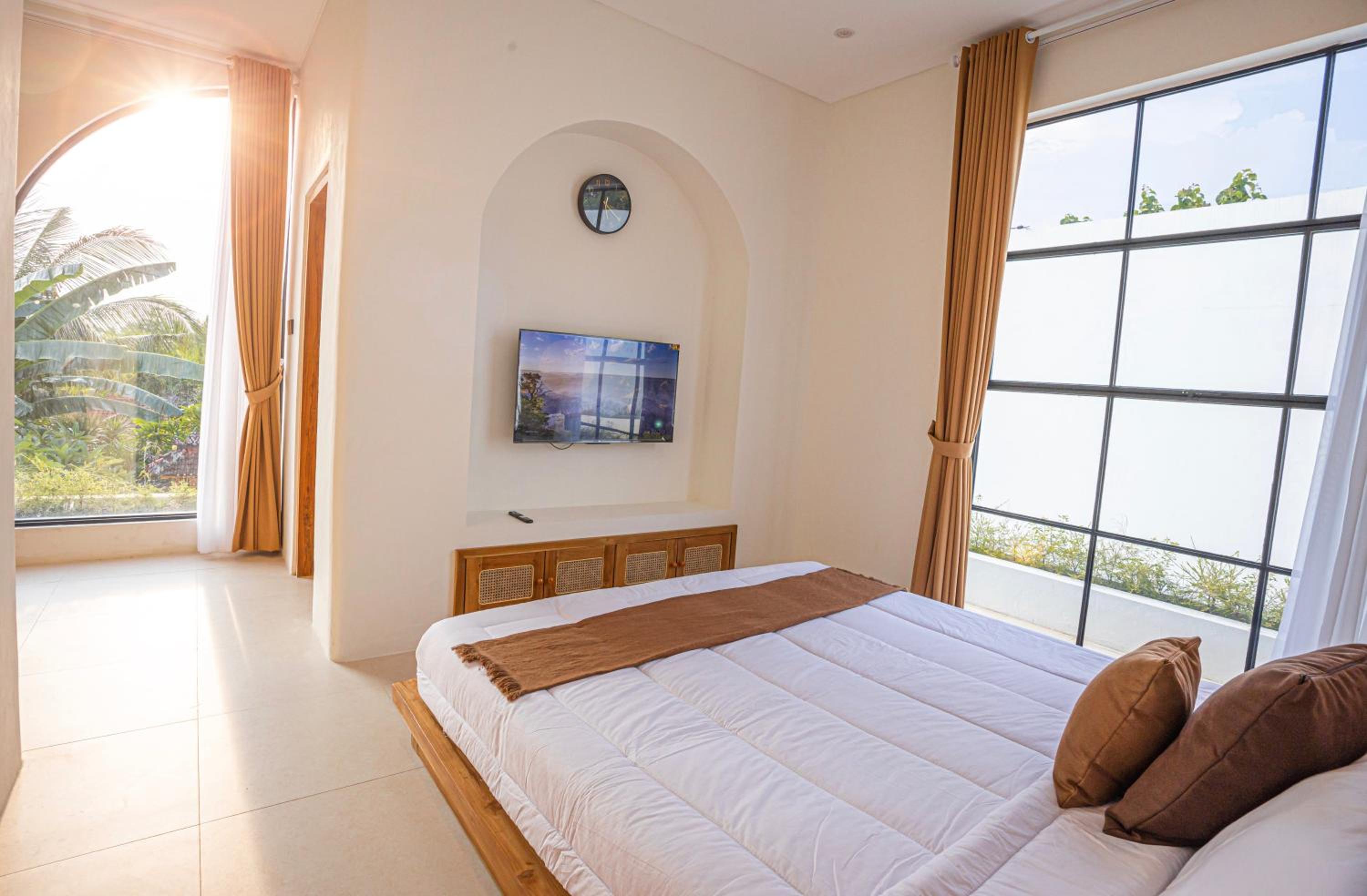 The Canaan villa - Private Pool - By AROHA HOLIDAY HOMES view 4