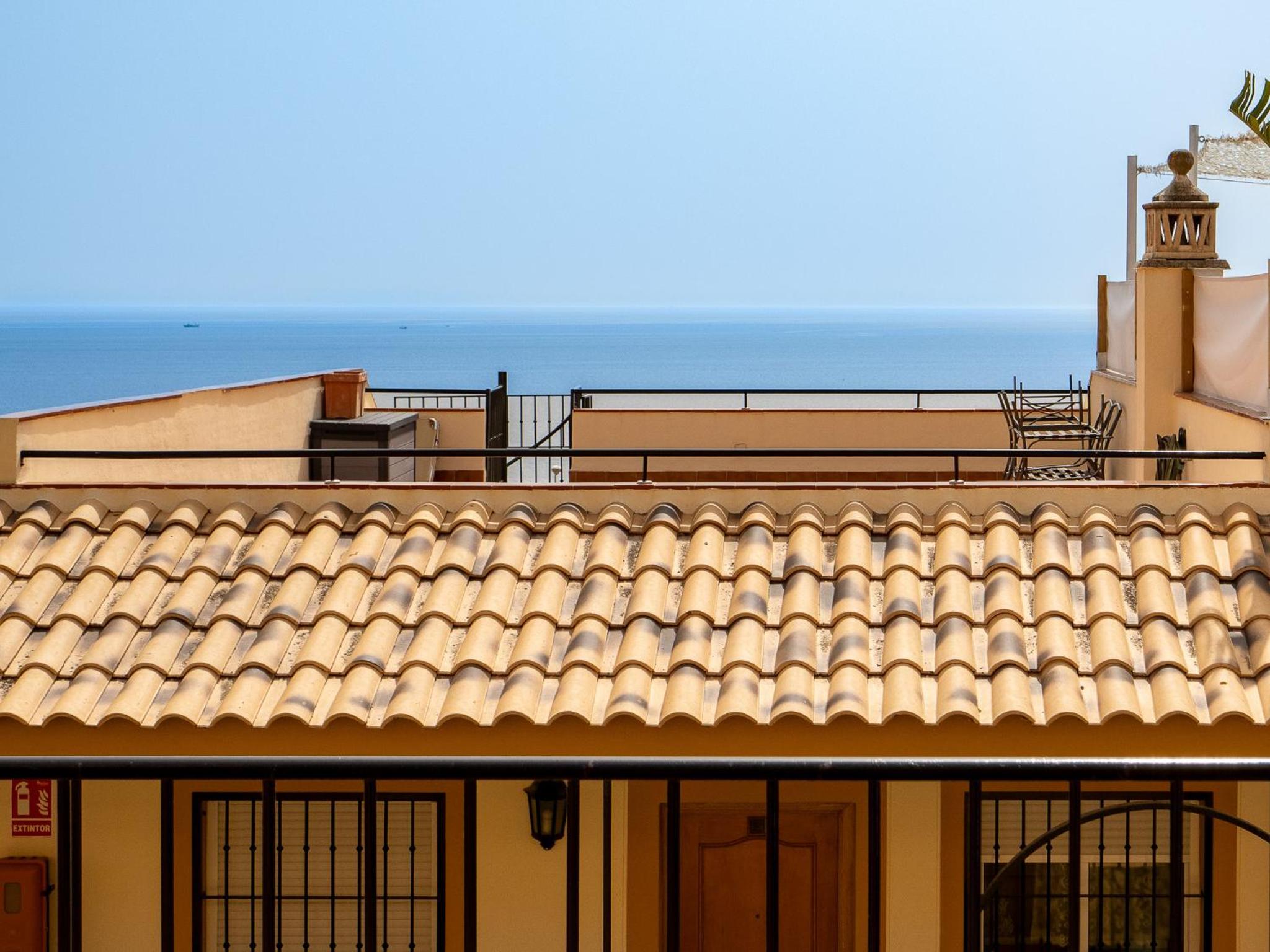 MAGNIFICO PISO DE PLAYA EN BENALMÁDENA COSTA