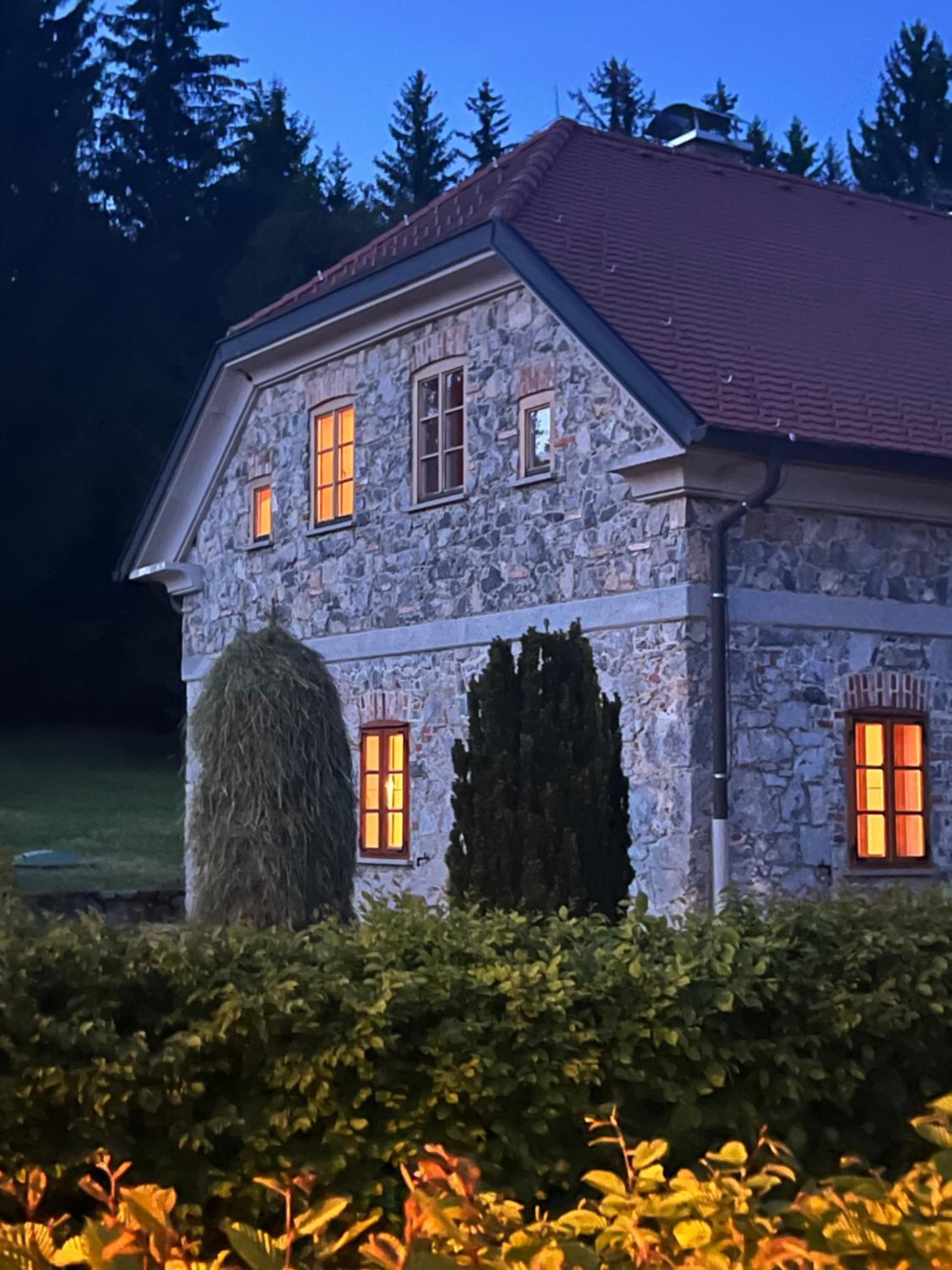 Four-Bedroom Villa Bajer