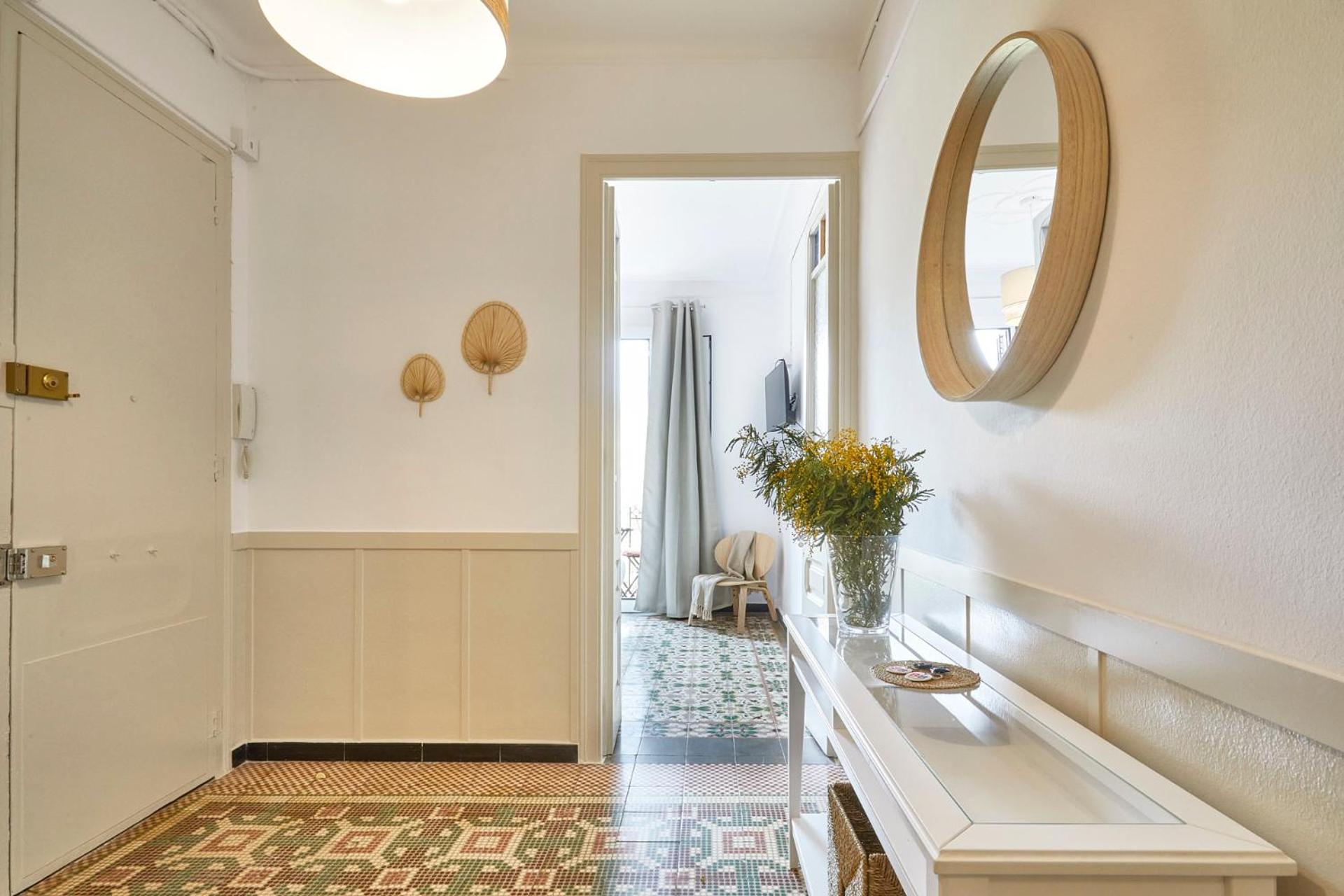 BBarcelona Sagrada Familia Garden Apartment