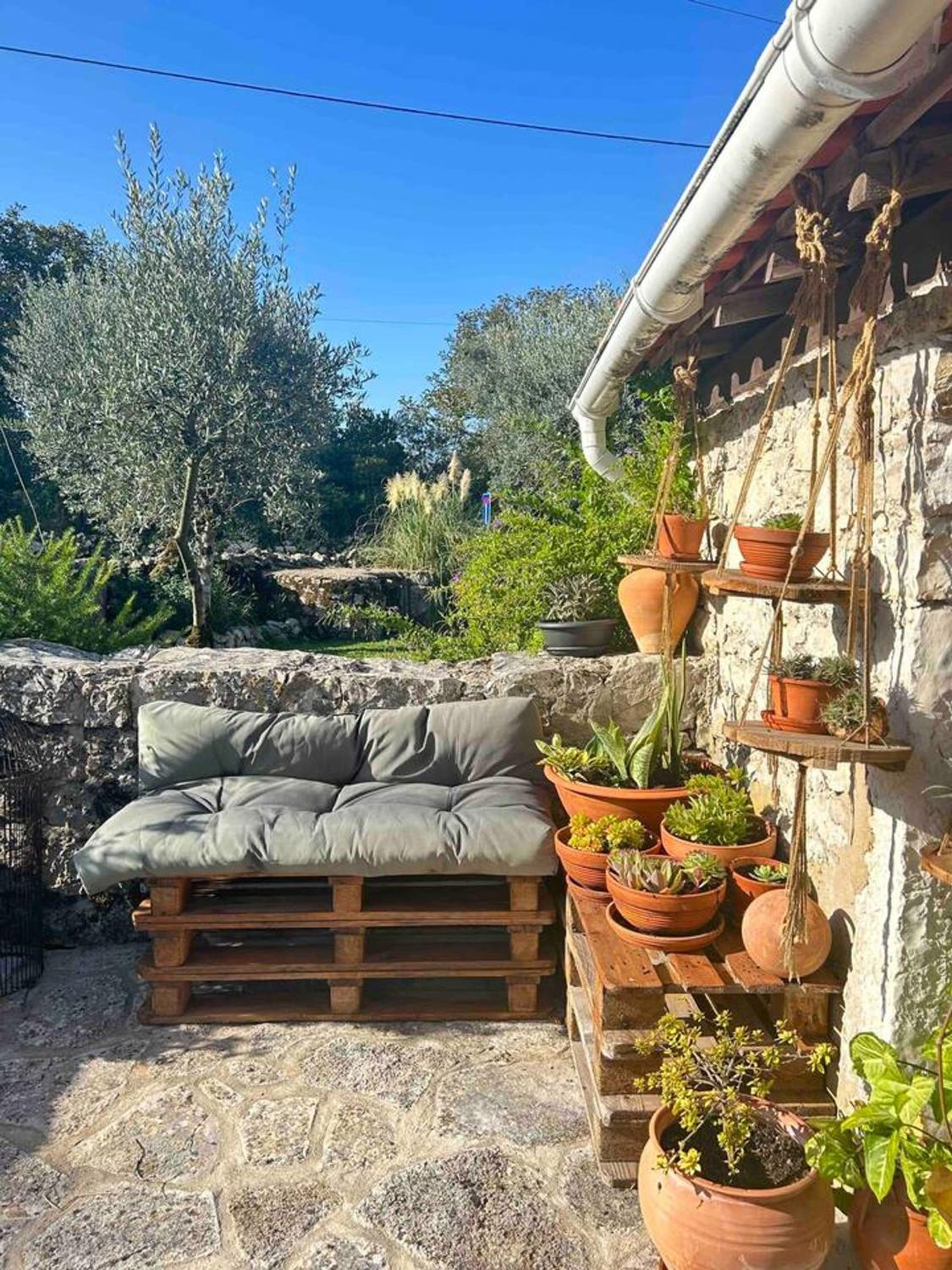 Charming House with Private Pool in Porto de Mós view 2