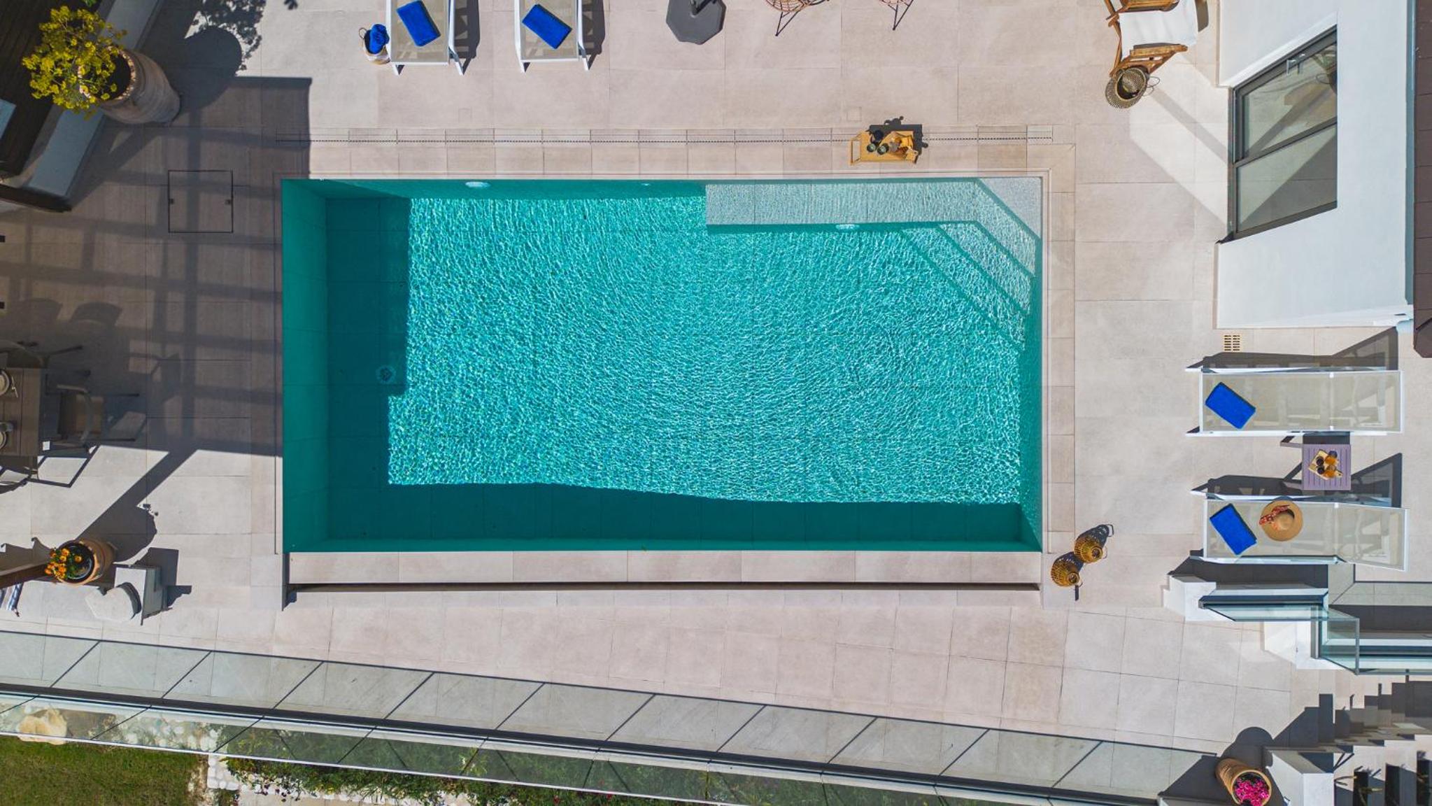 Villa Pacy view 4