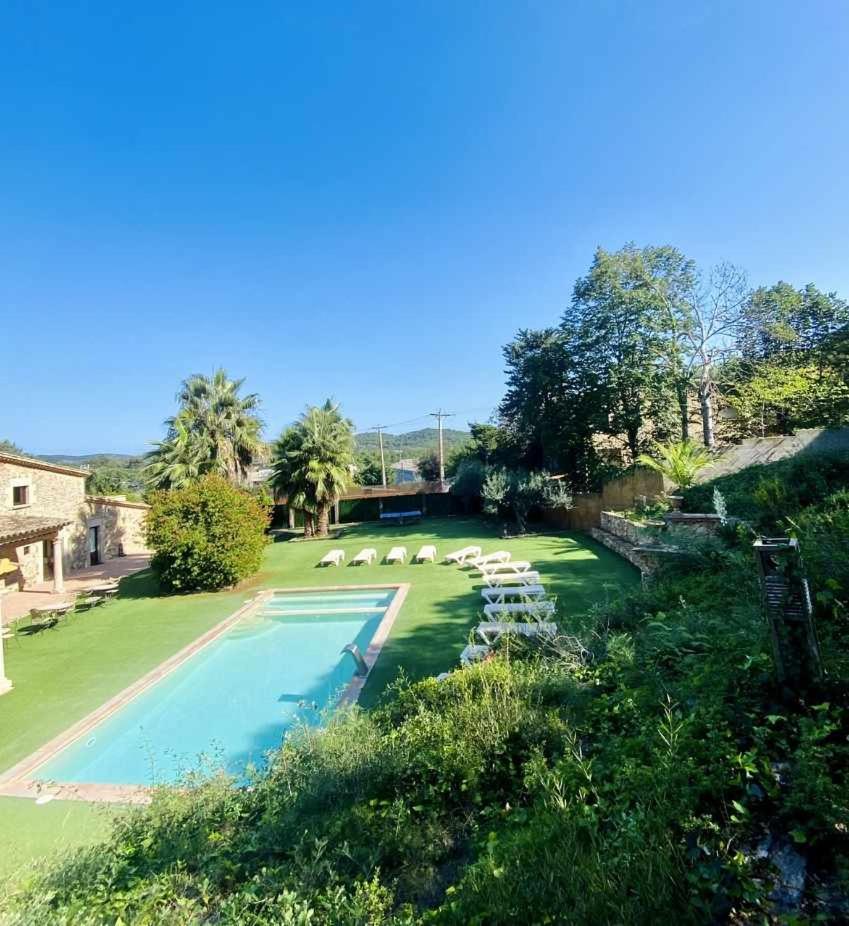 Casa Mas Molines con piscina, jacuzzi y barbacoas.