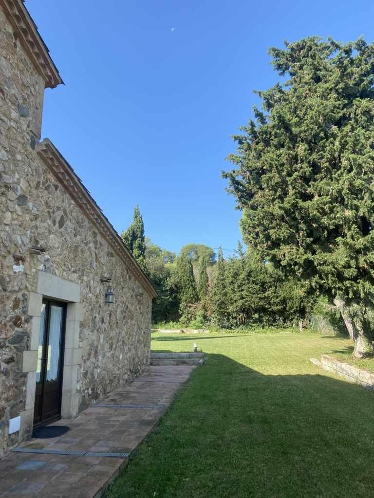 Casa Mas Molines con piscina, jacuzzi y barbacoas.