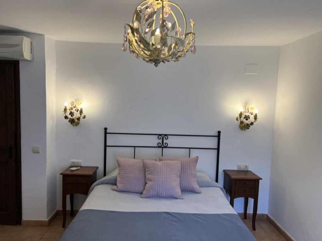 Casa Mas Molines con piscina, jacuzzi y barbacoas.