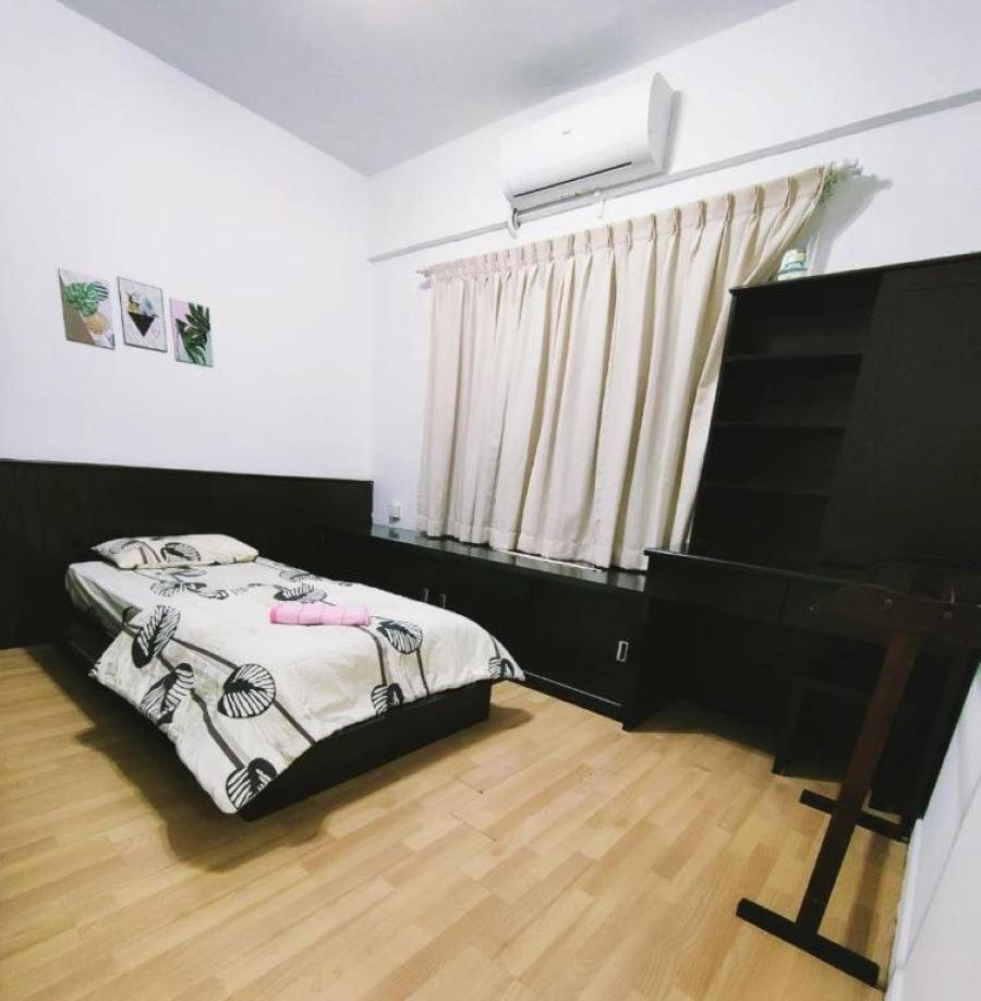 Photo 25