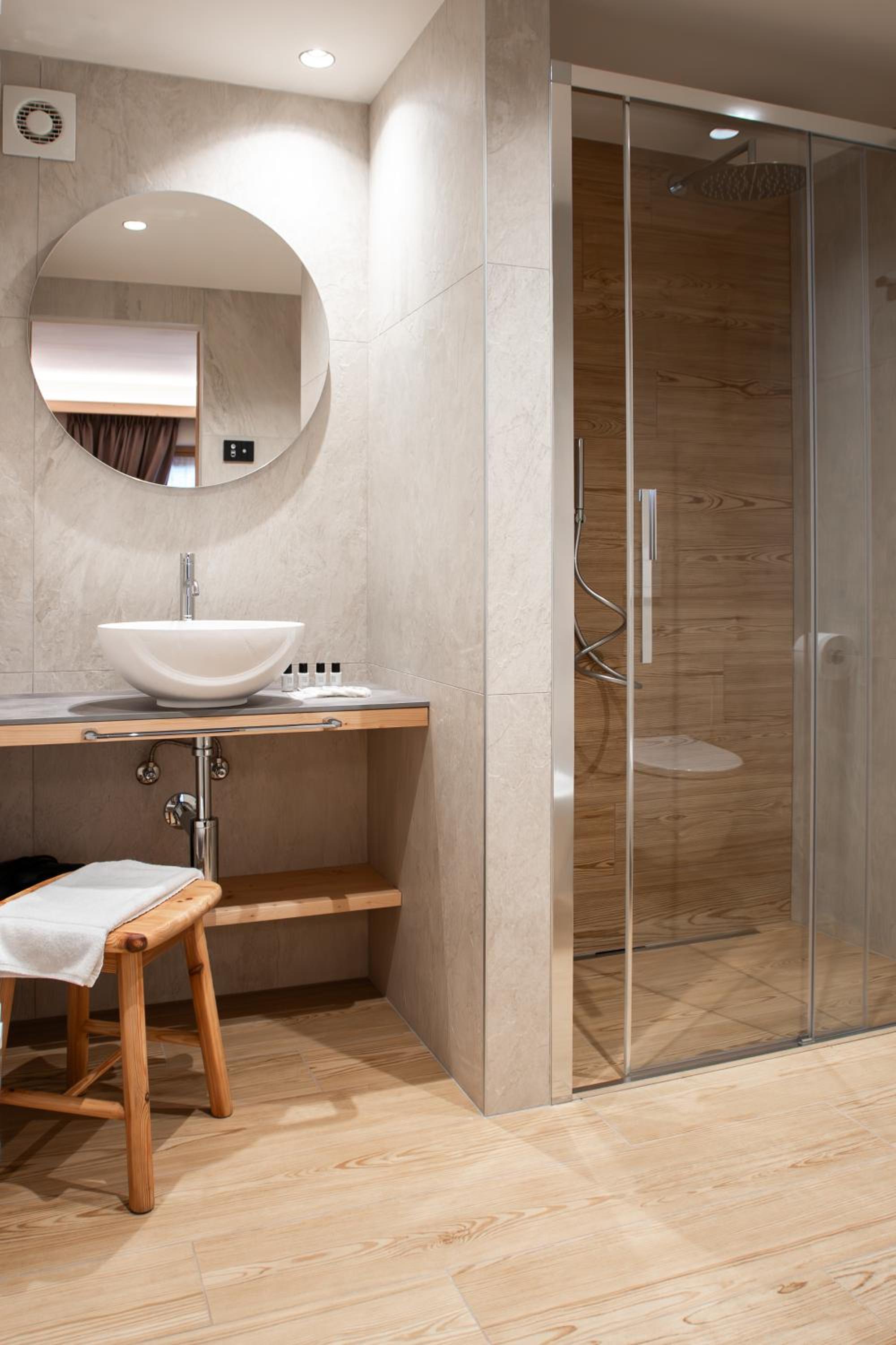 Photo 87