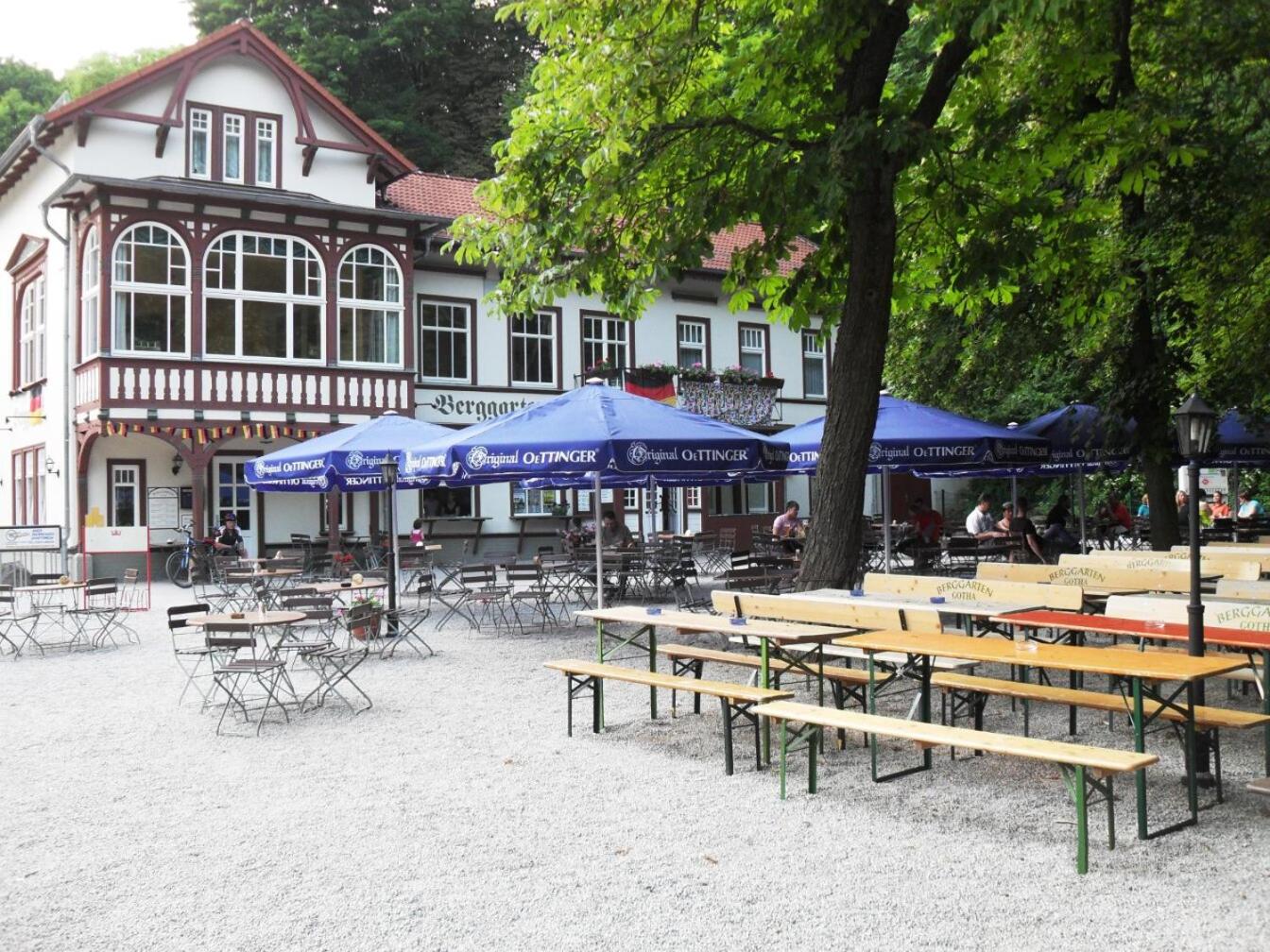 Ferienwohnung mit Terrasse, Garten