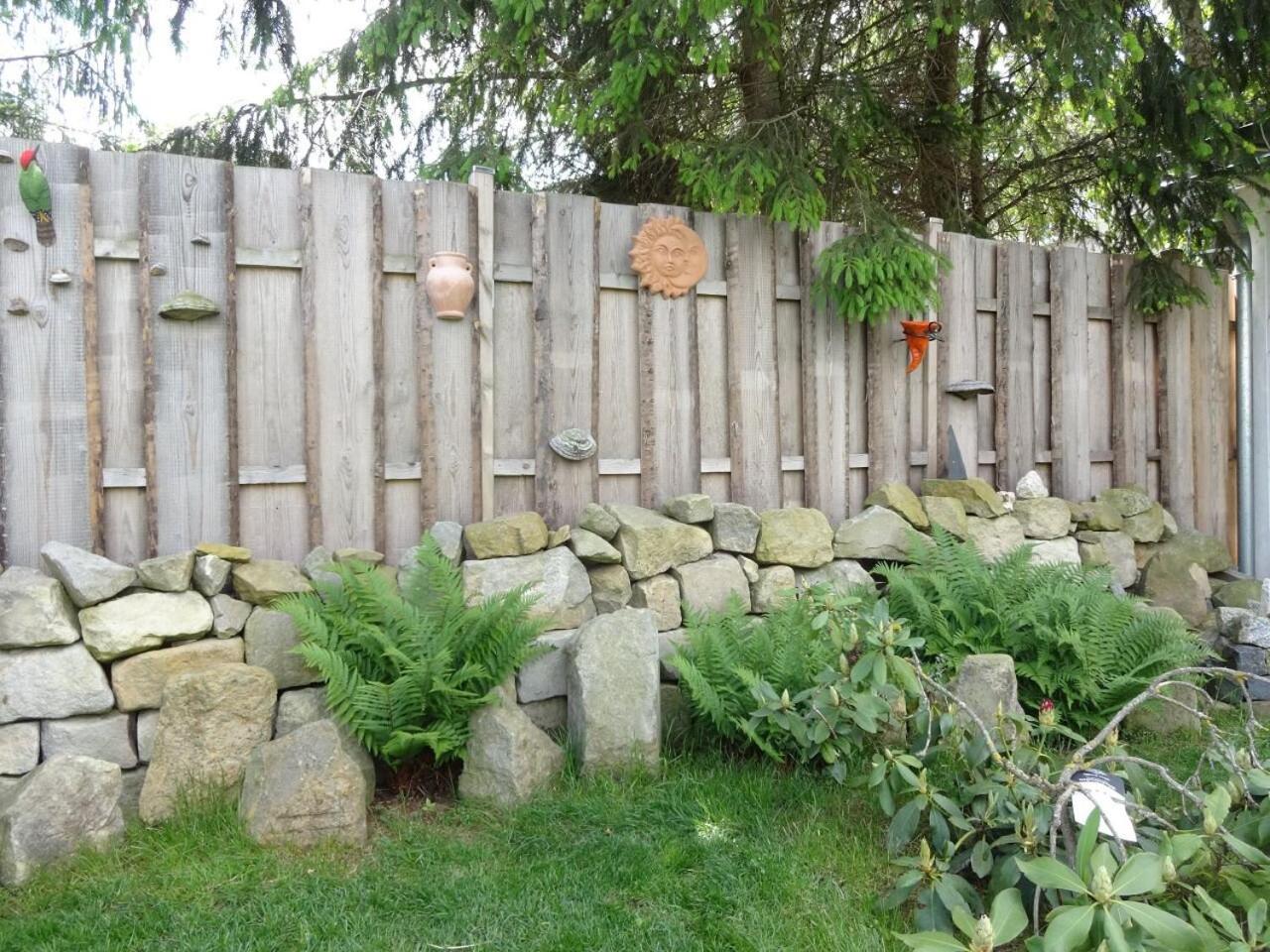 Ferienwohnung mit Terrasse, Garten