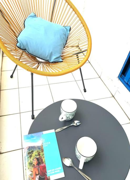 Ty Cosy - T2 proche du centre de St-Denis view 5