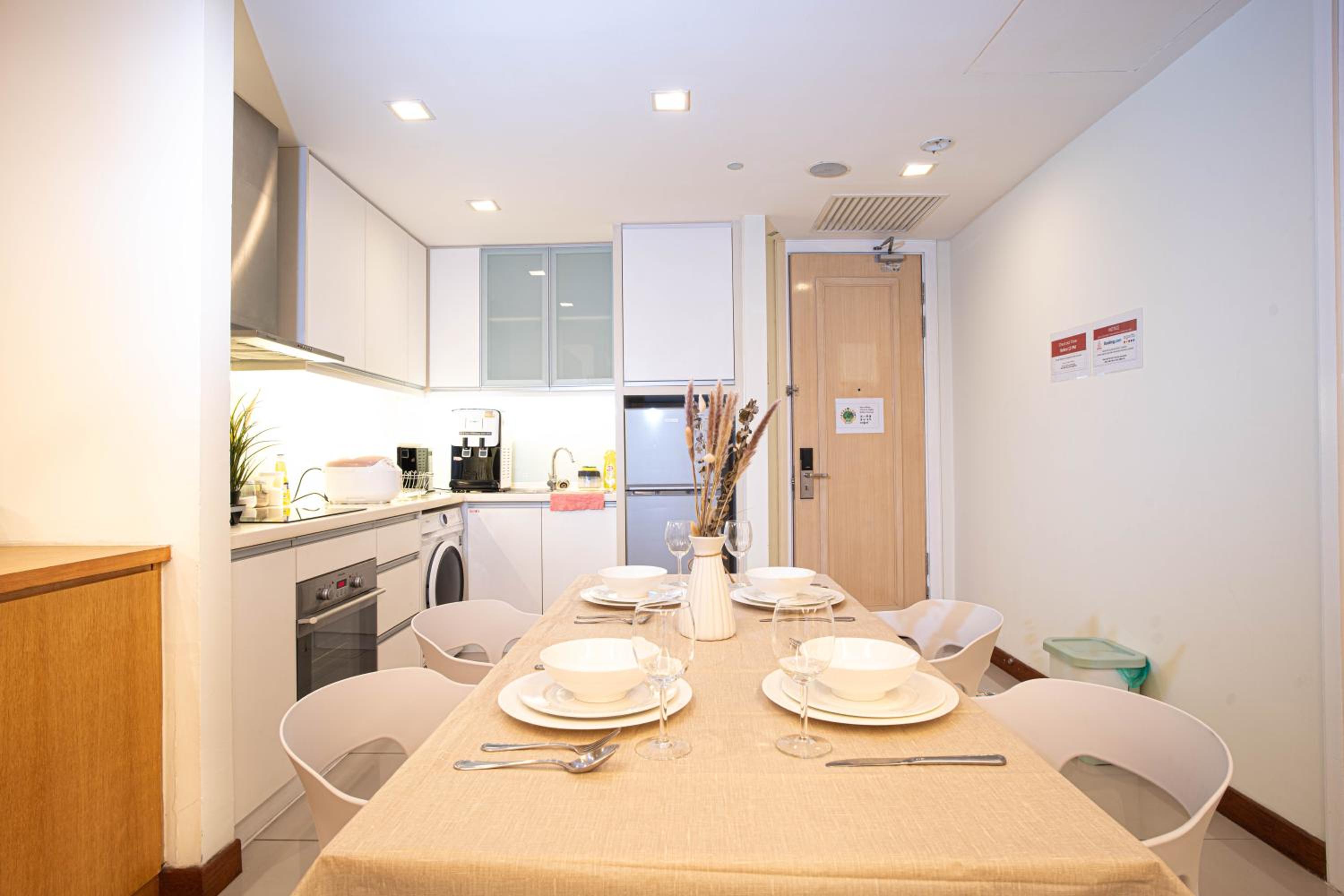 400m to KLCC Bukit Bintang Pavillion KLCC LRT walking distance Lot 163 Zenglo