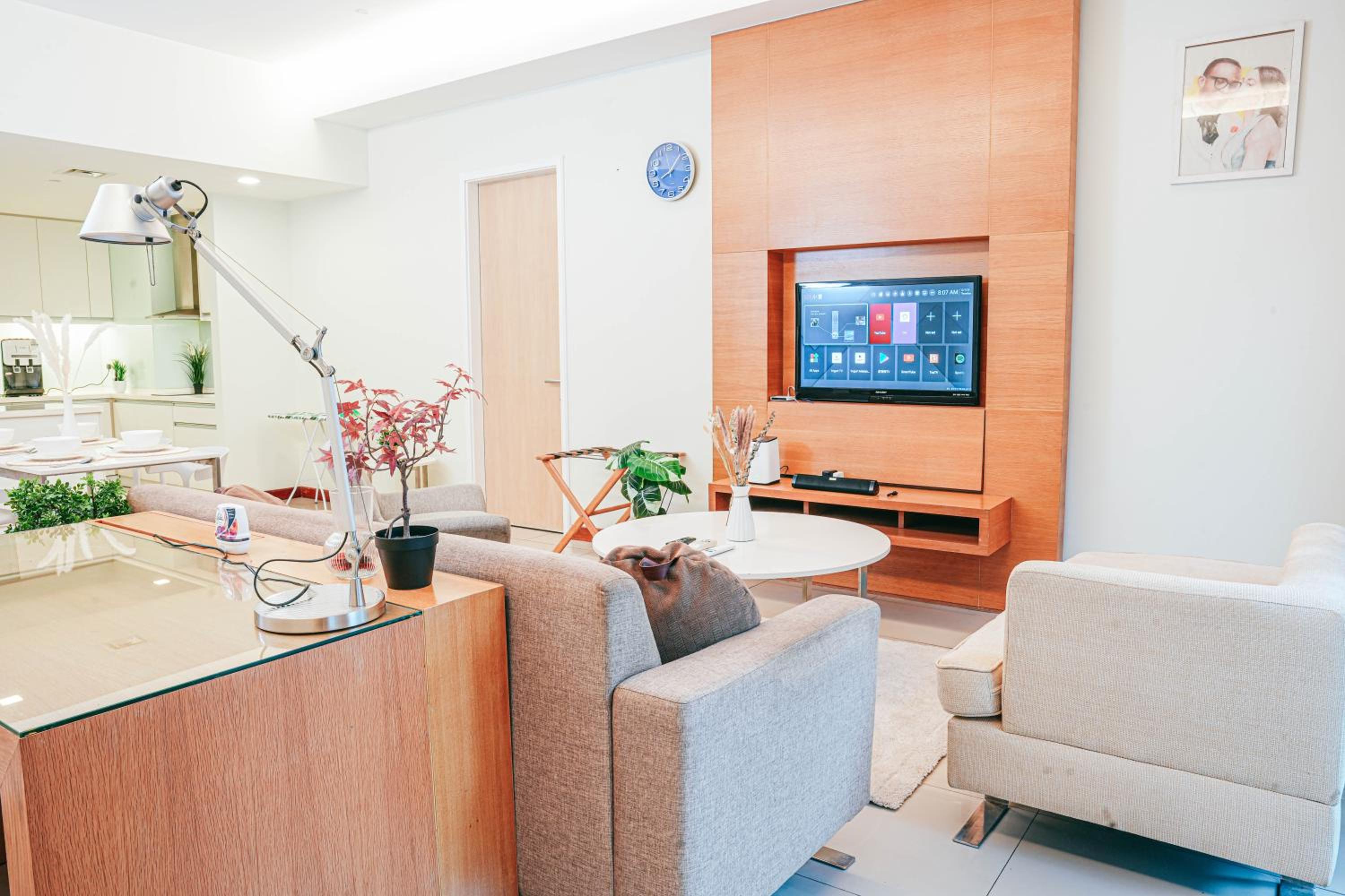 400m to KLCC Bukit Bintang Pavillion KLCC LRT walking distance Lot 163 Zenglo