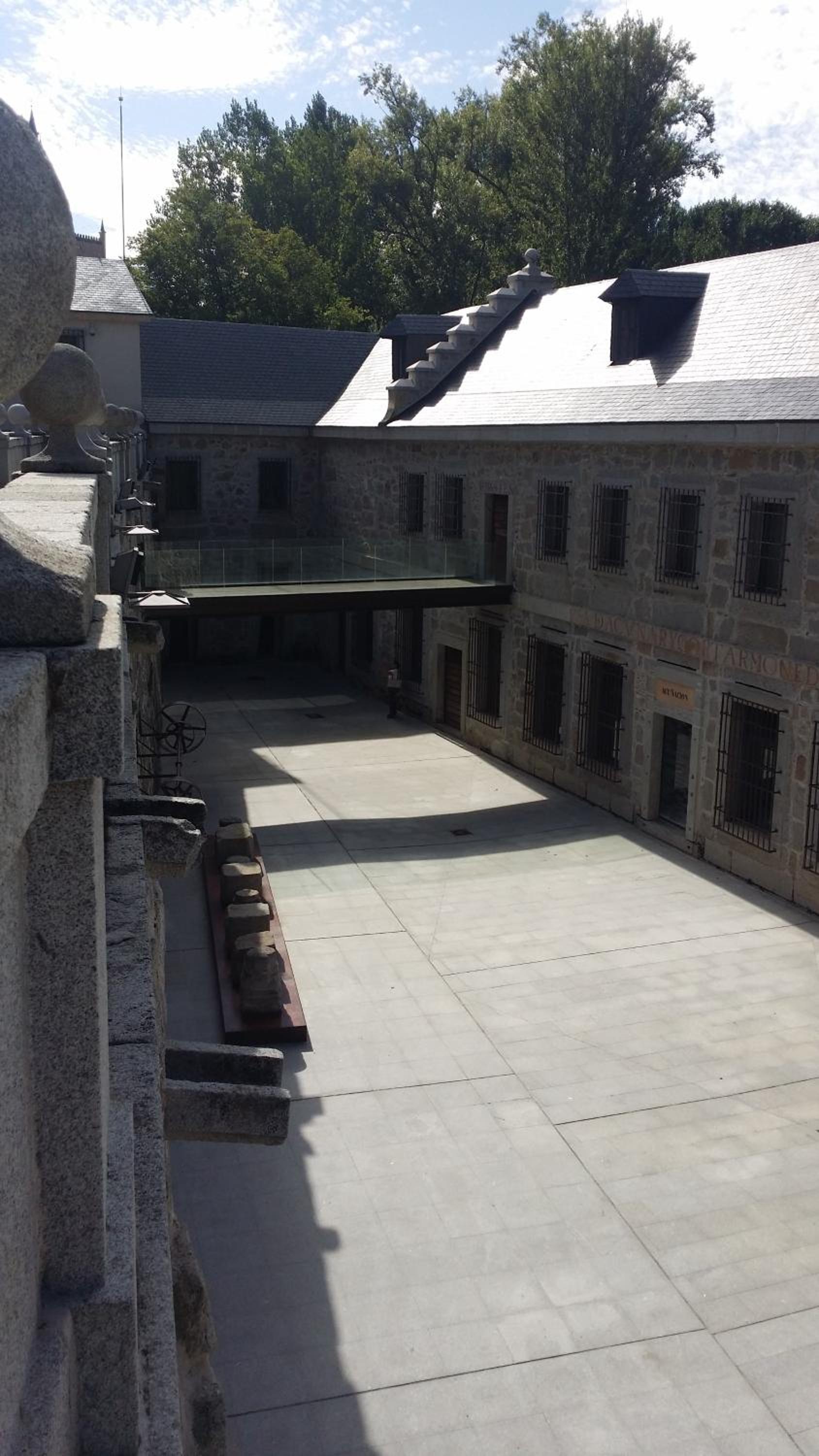 Casa de la Moneda view 3