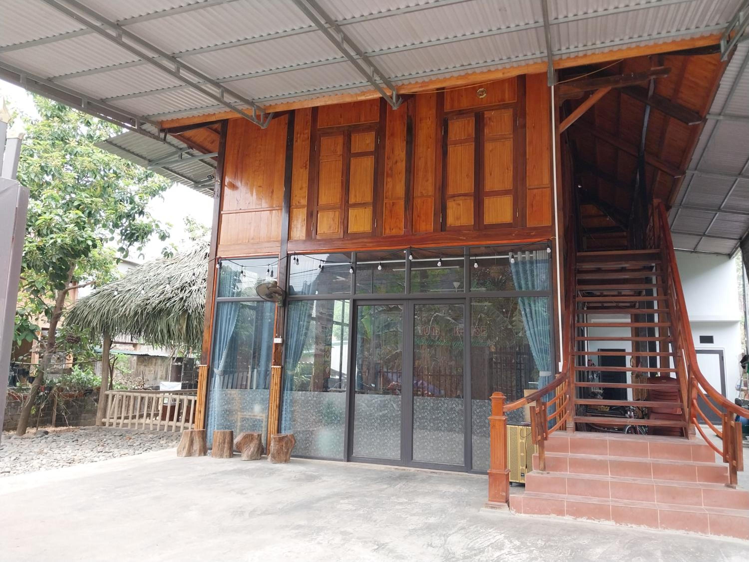 Tom's House view 4