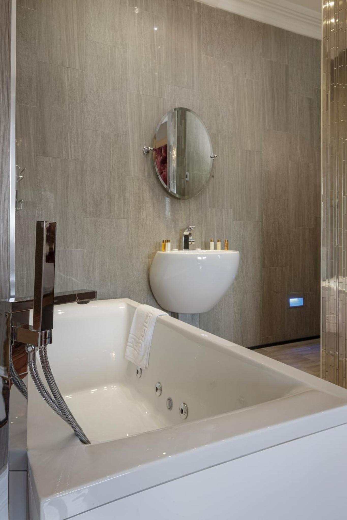 Breck Apartments by Central Beach Leisure Ltd