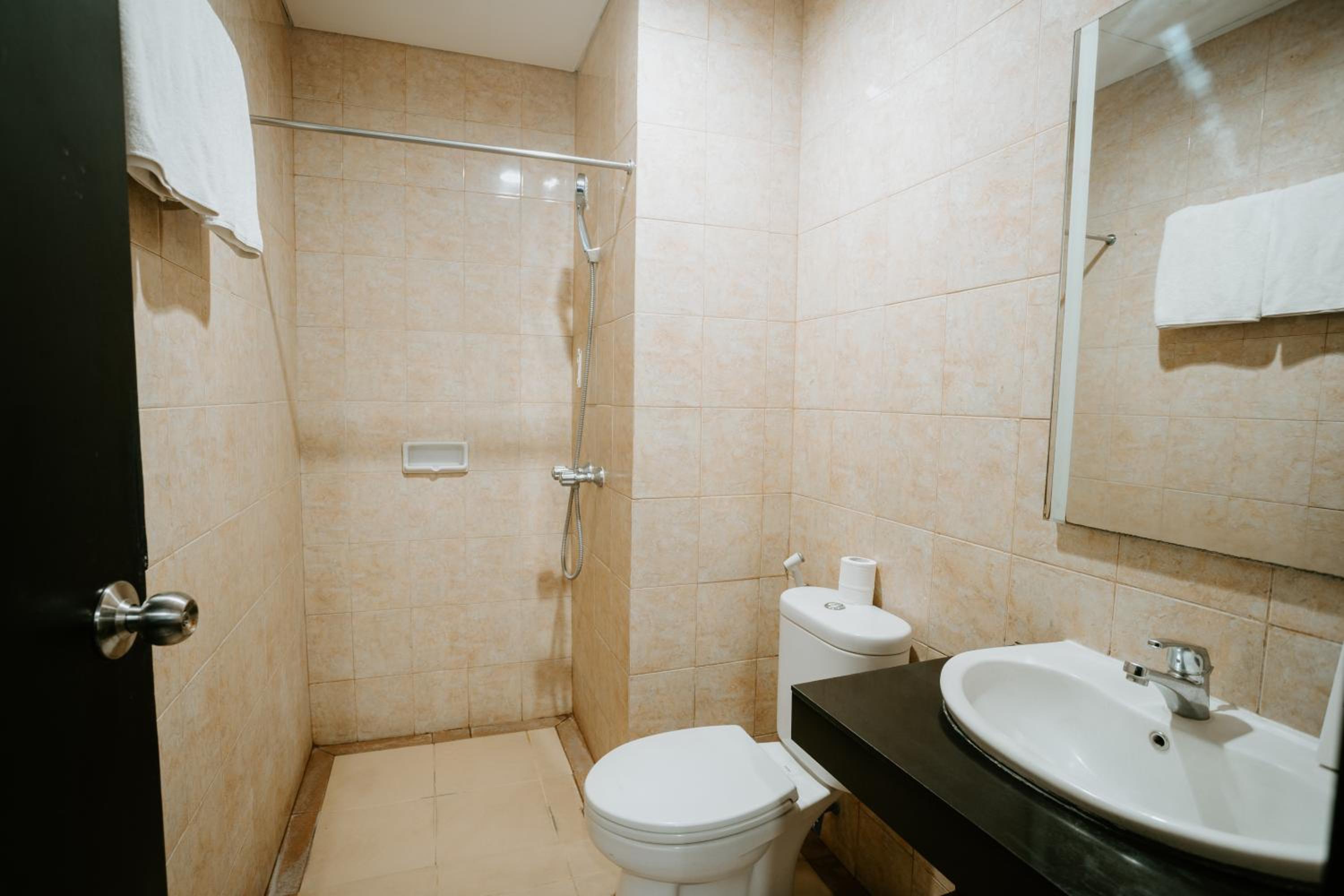 Apartment Jasmine at Grand Kuta photo 5