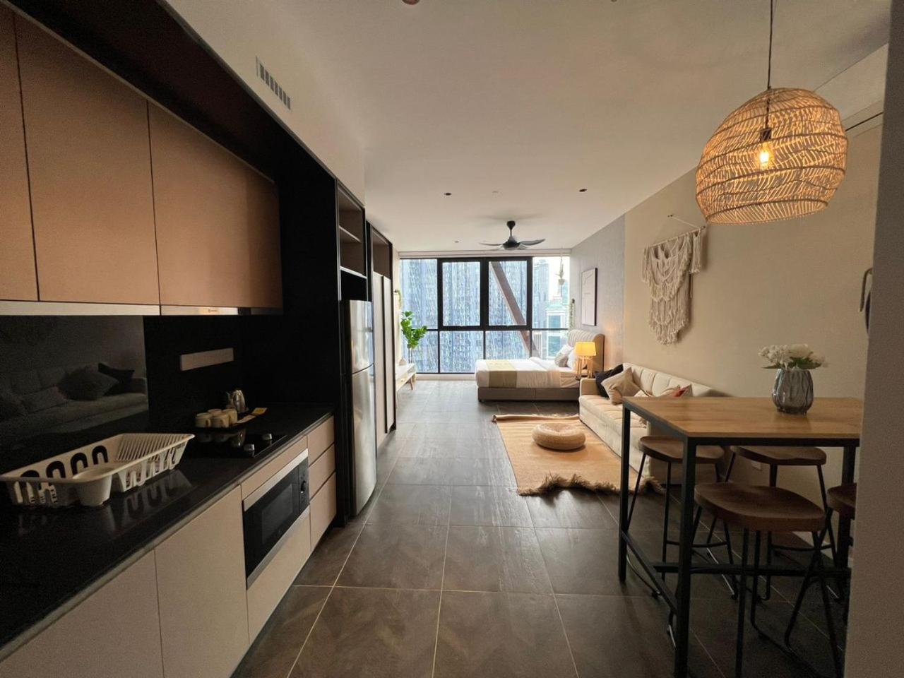 Scarletz Suites KLCC Kuala Lumpur by OKIDOKI Homes