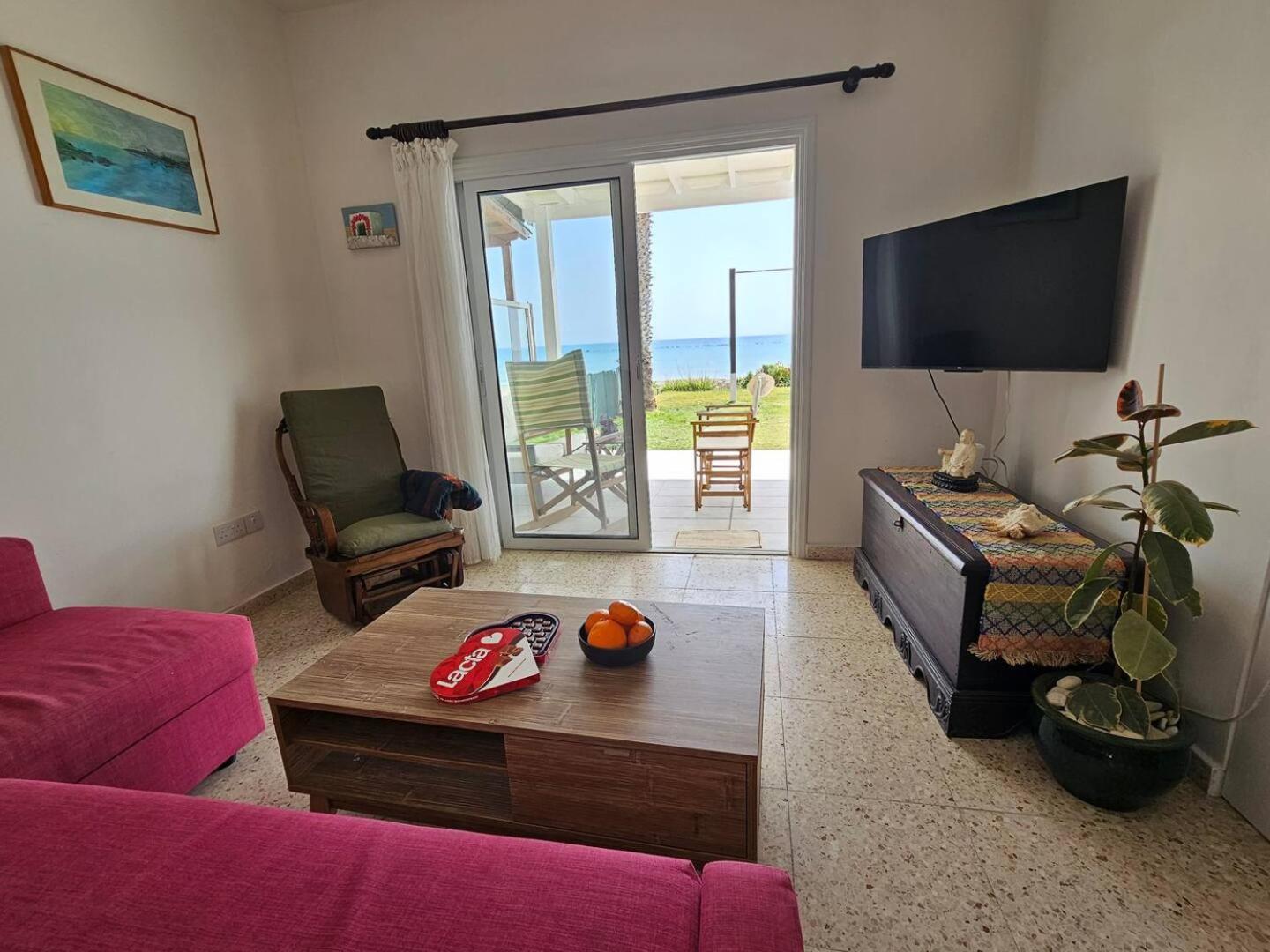 Ammos Beachfront Villa Paradise