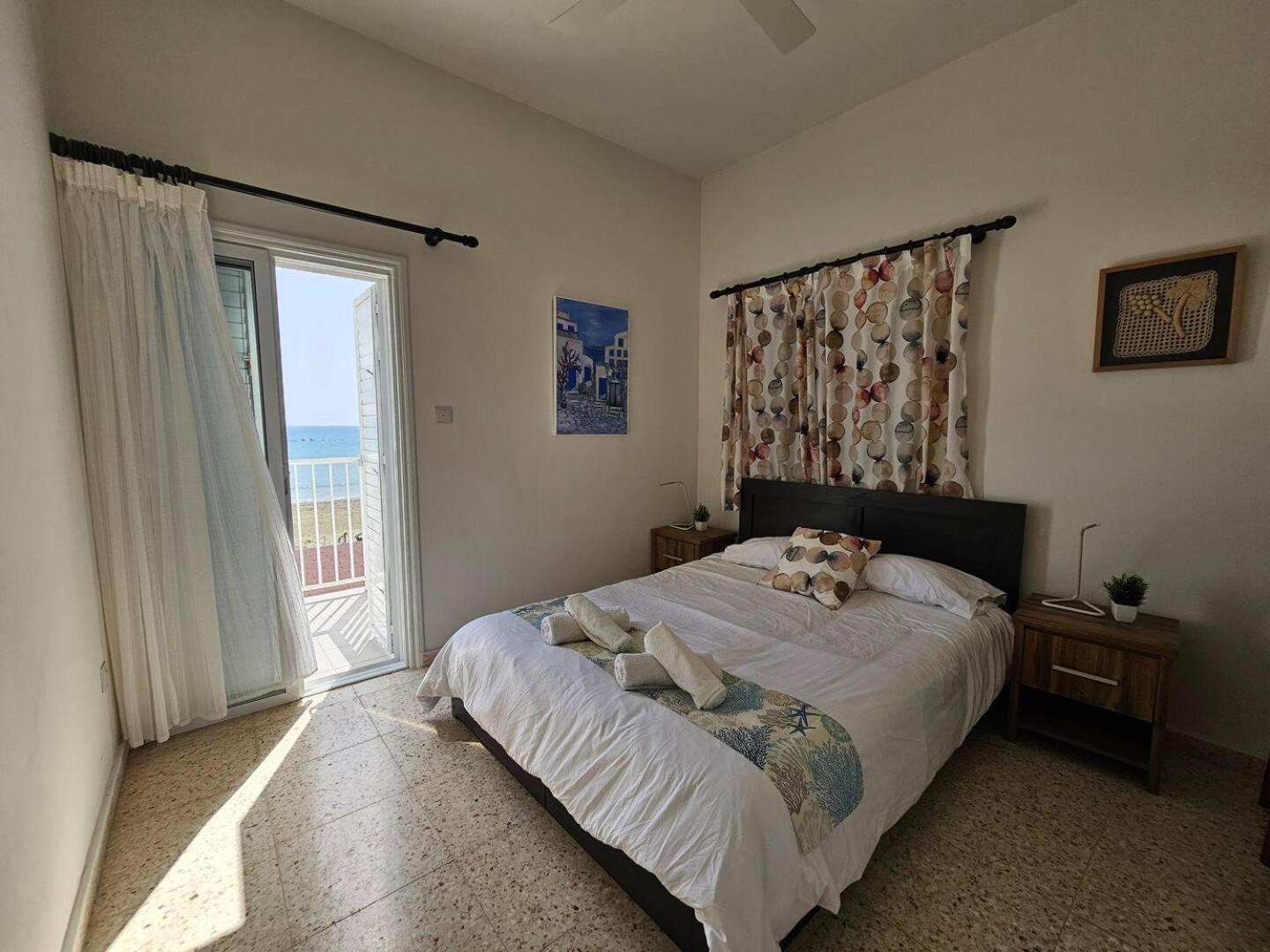 Ammos Beachfront Villa Paradise
