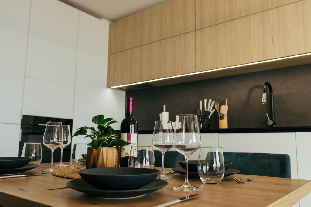 Luxury apartment in Central Park Burgas with amazing view + private parking space