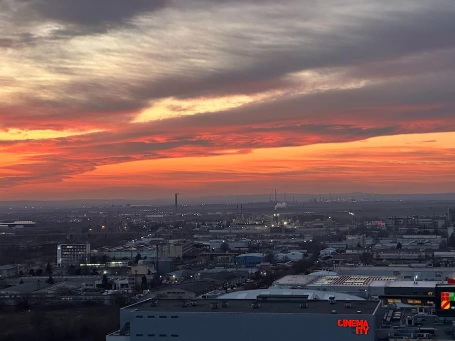 Luxury apartment in Central Park Burgas with amazing view + private parking space
