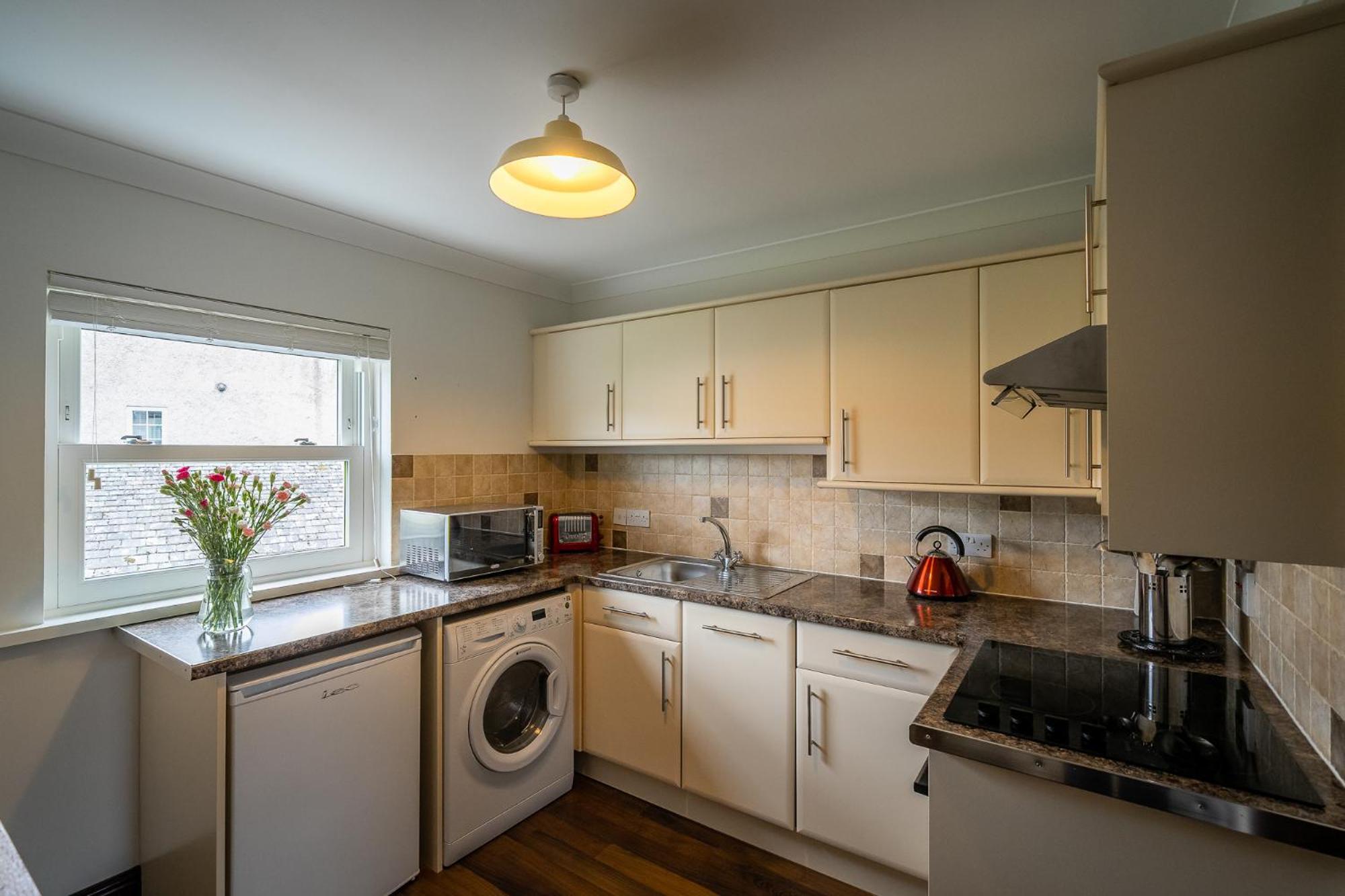 Acorn Apartment 2 (upper) view 3