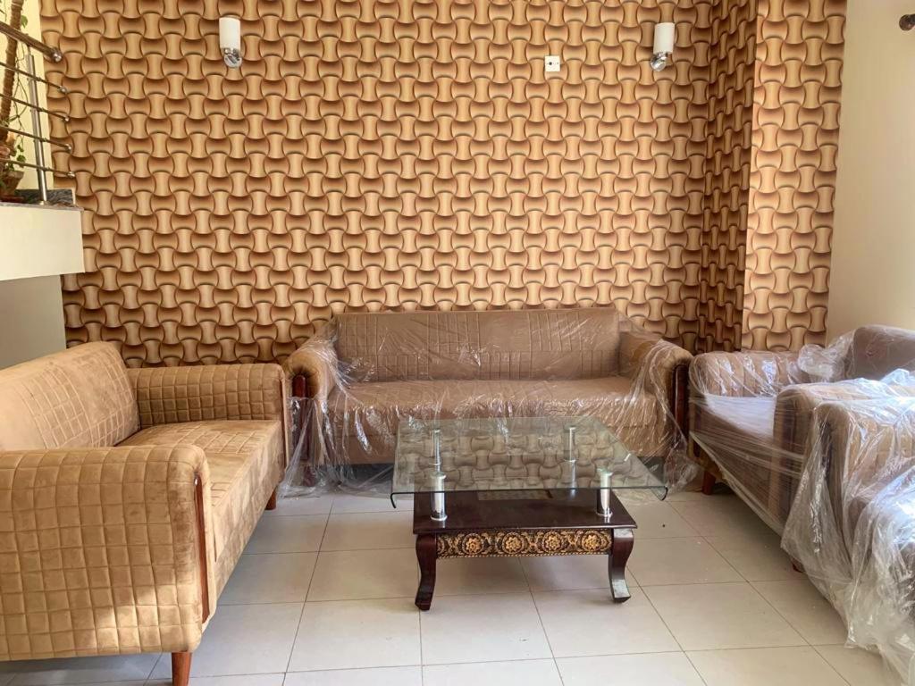 Bahria Villa