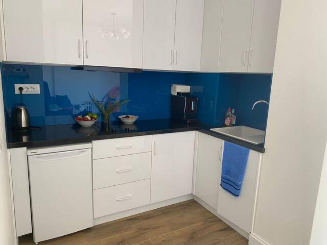 Beachfront Apartments- Horizon Residence