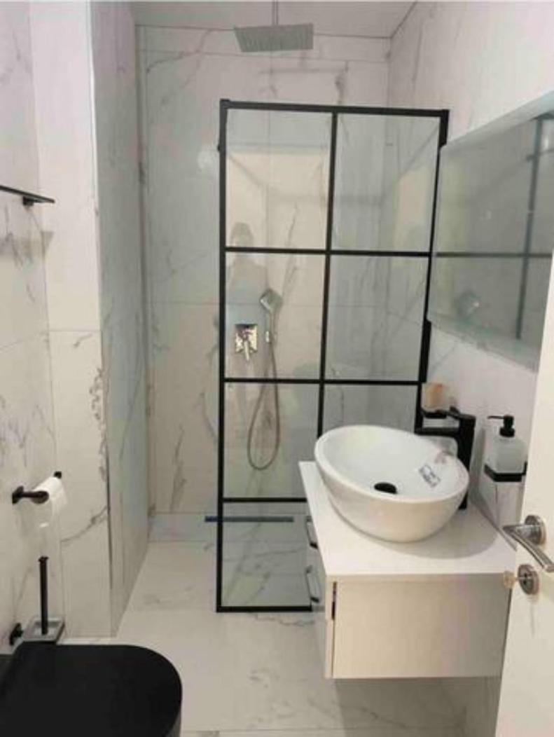 Beachfront Apartments- Horizon Residence