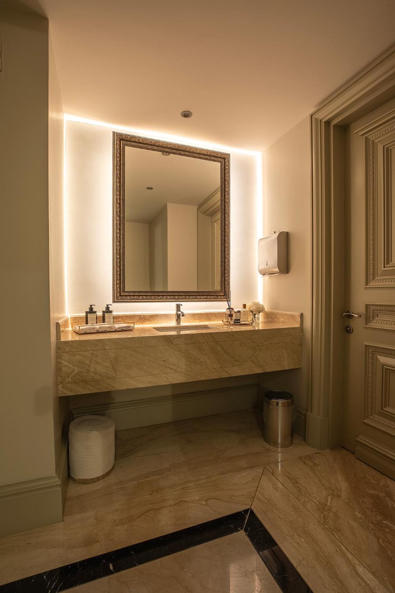 MFB Tarabya Hotel - Image 54