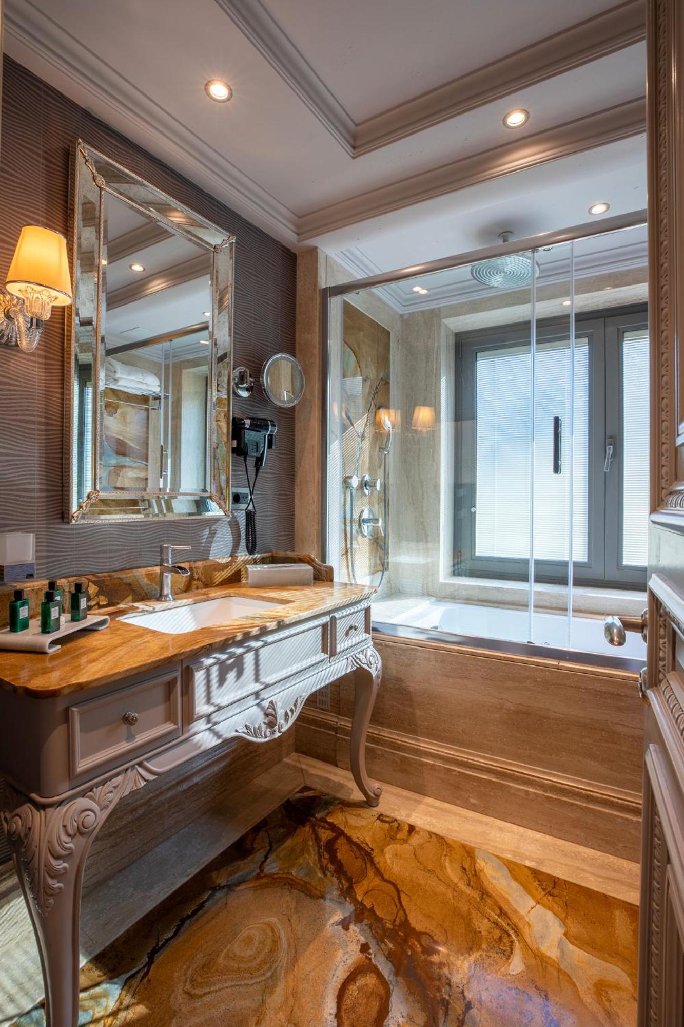 MFB Tarabya Hotel - Image 75