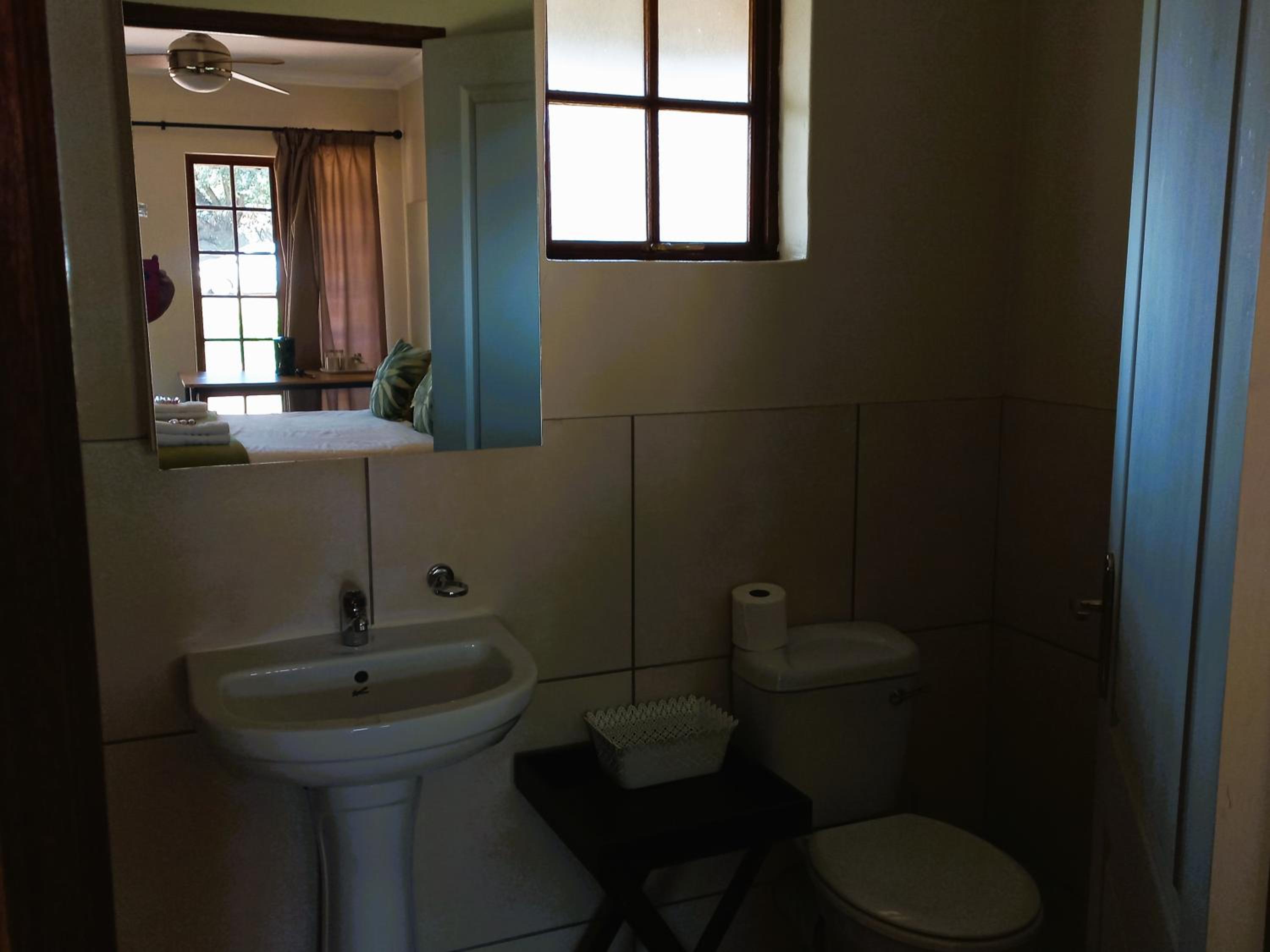 OR Tambo Guest House