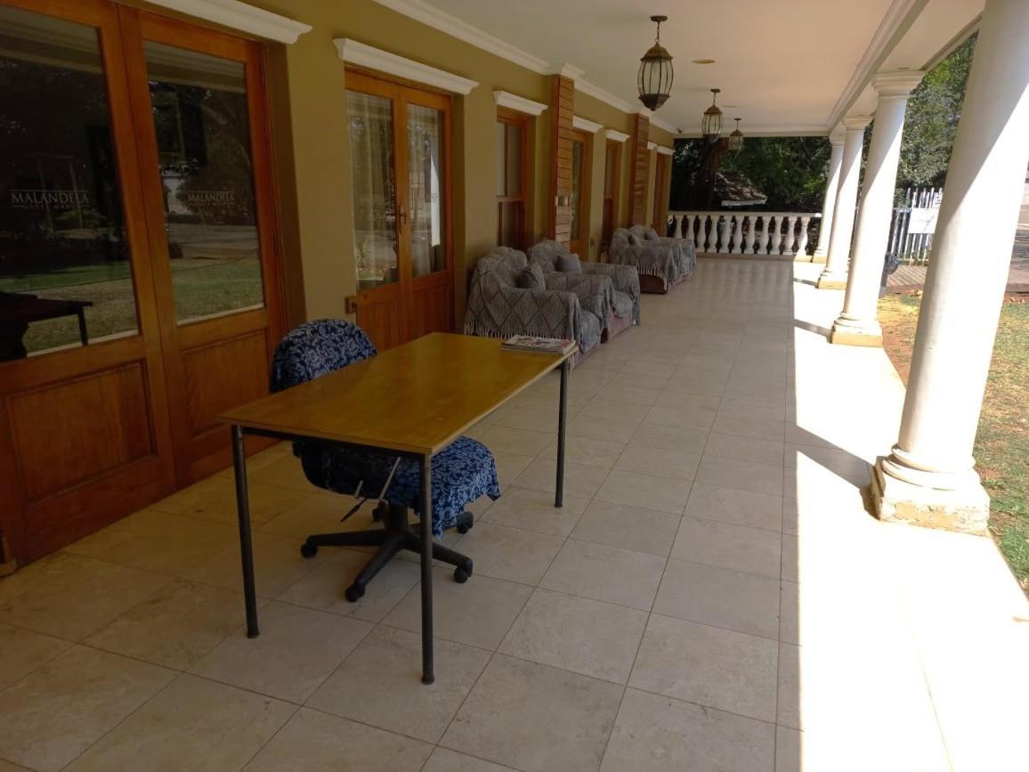 OR Tambo Guest House