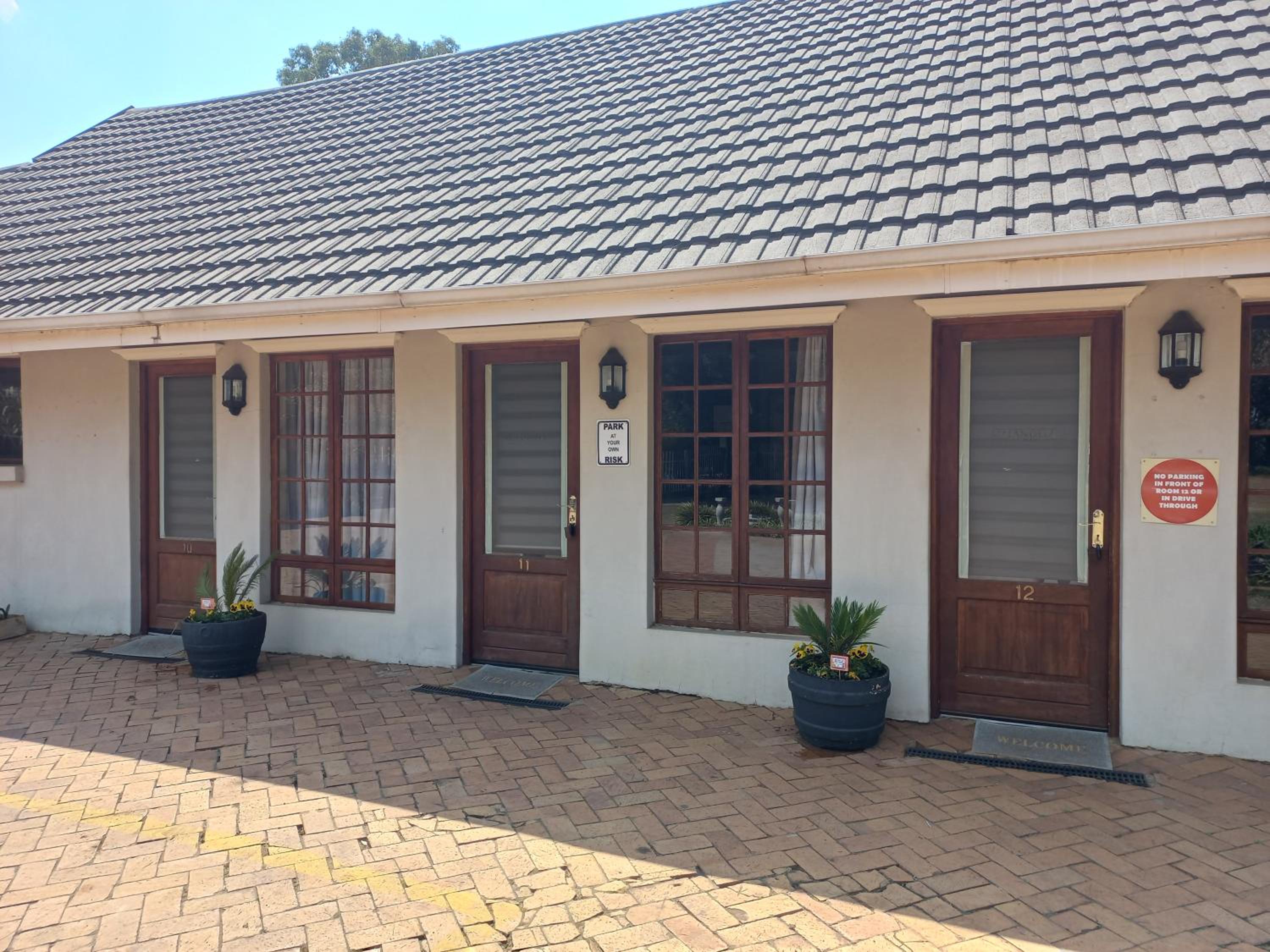OR Tambo Guest House