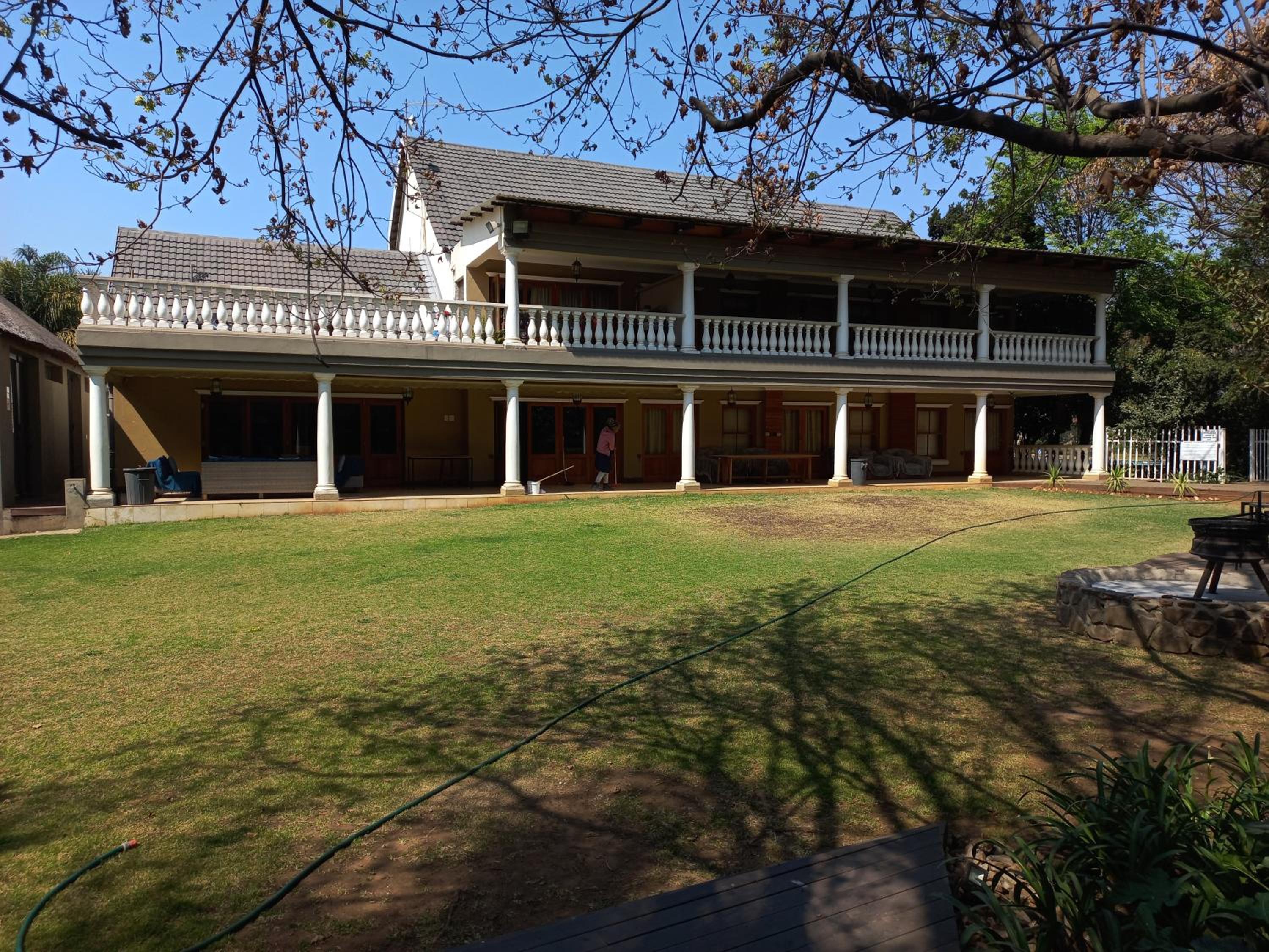 OR Tambo Guest House