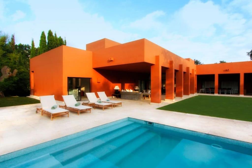 Chalet moderno en Sotogrande costa
