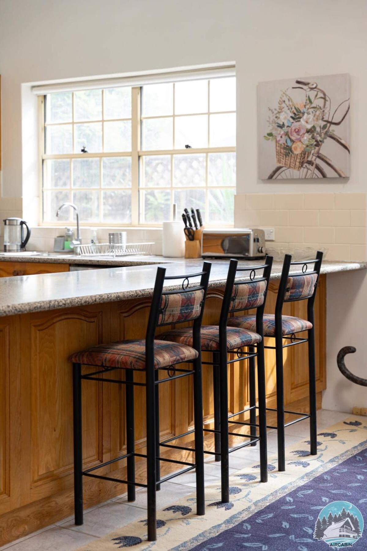 Aircabin - Blakehurst - Spacious - 5 Beds House