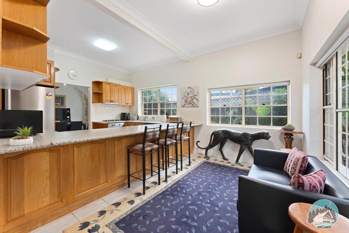 Aircabin - Blakehurst - Spacious - 5 Beds House