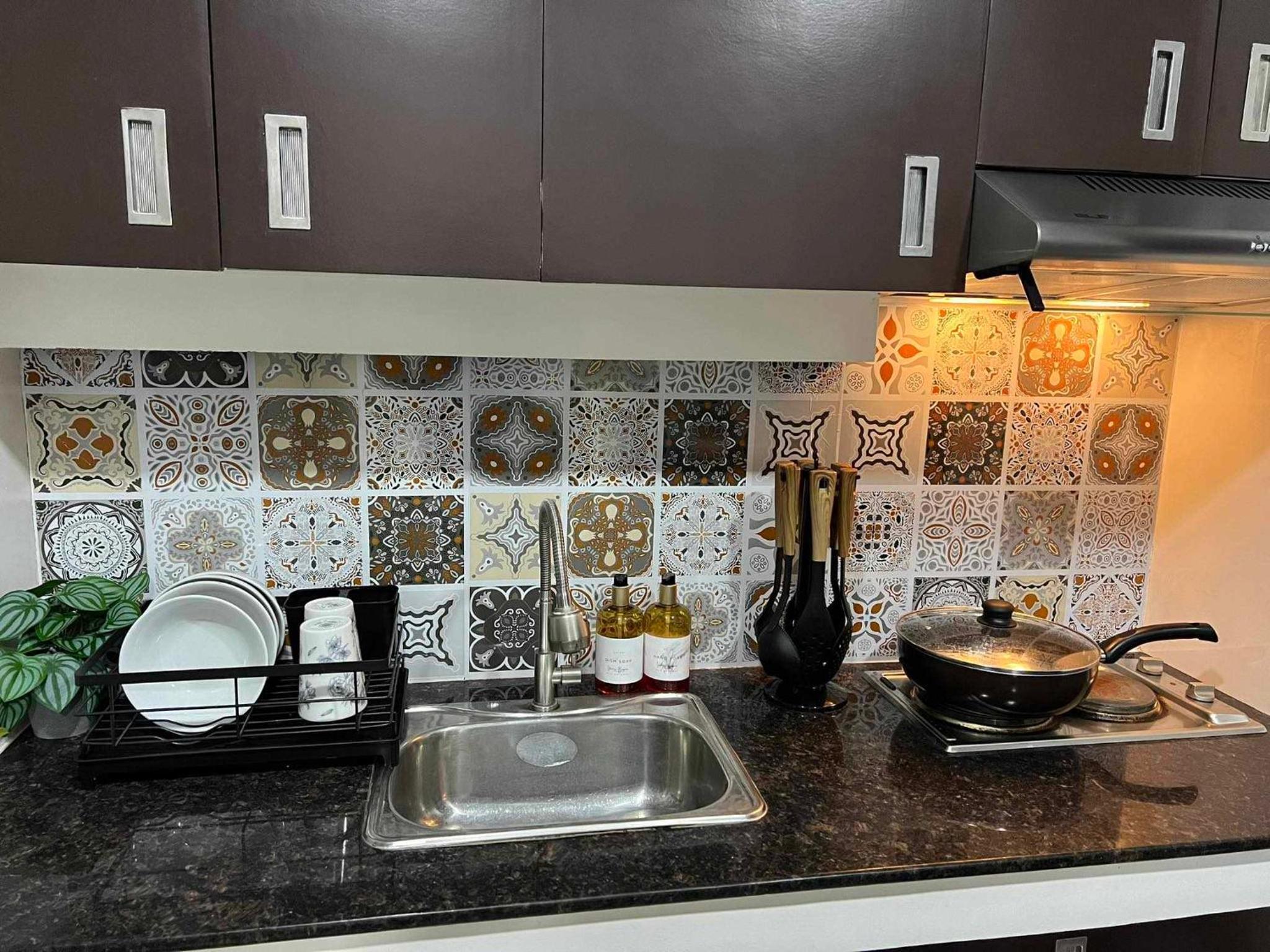 BURNHAM HILL CONDO by the Hermans view 2