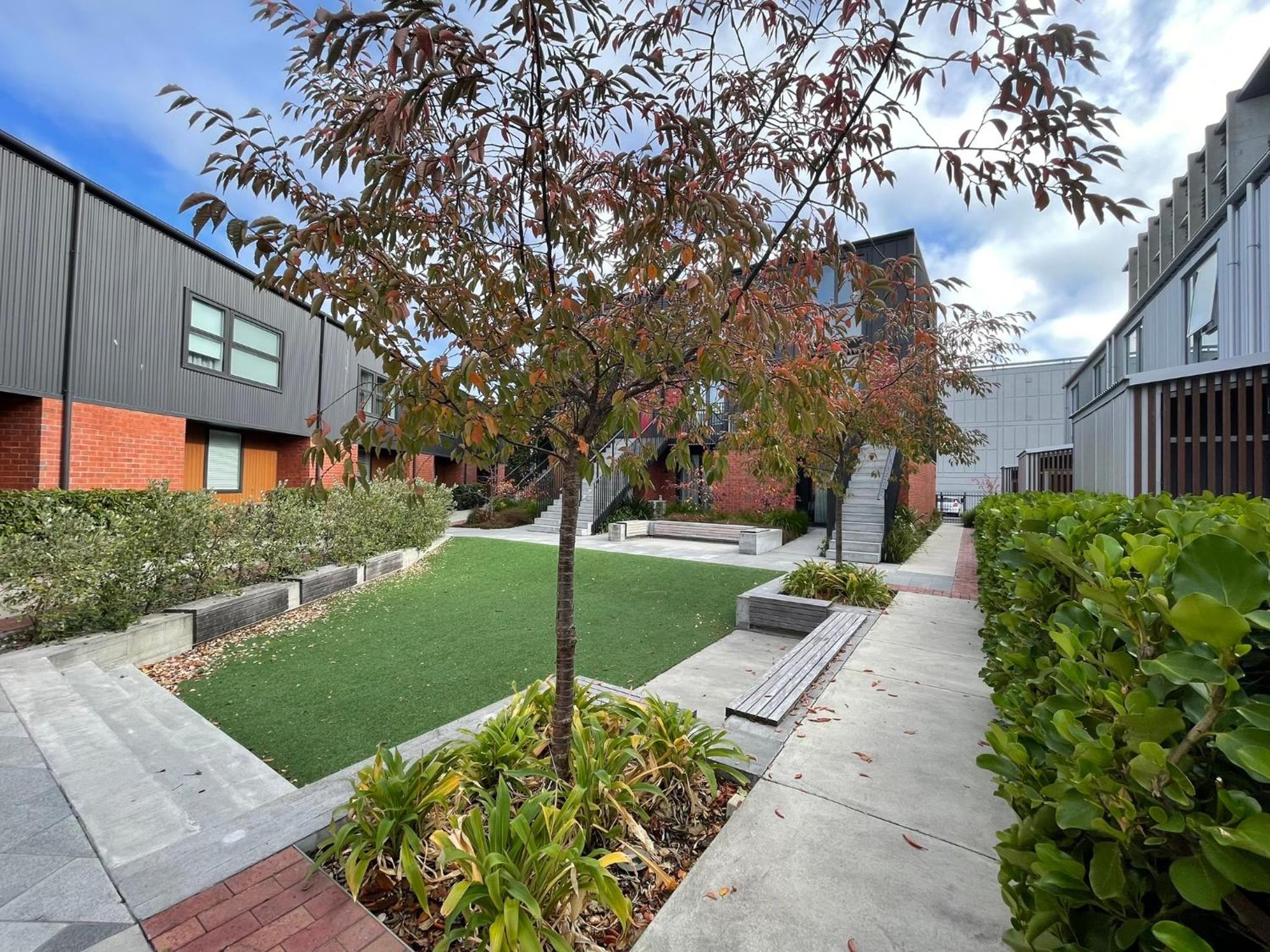 Central City Convenience With Free Parking view 2