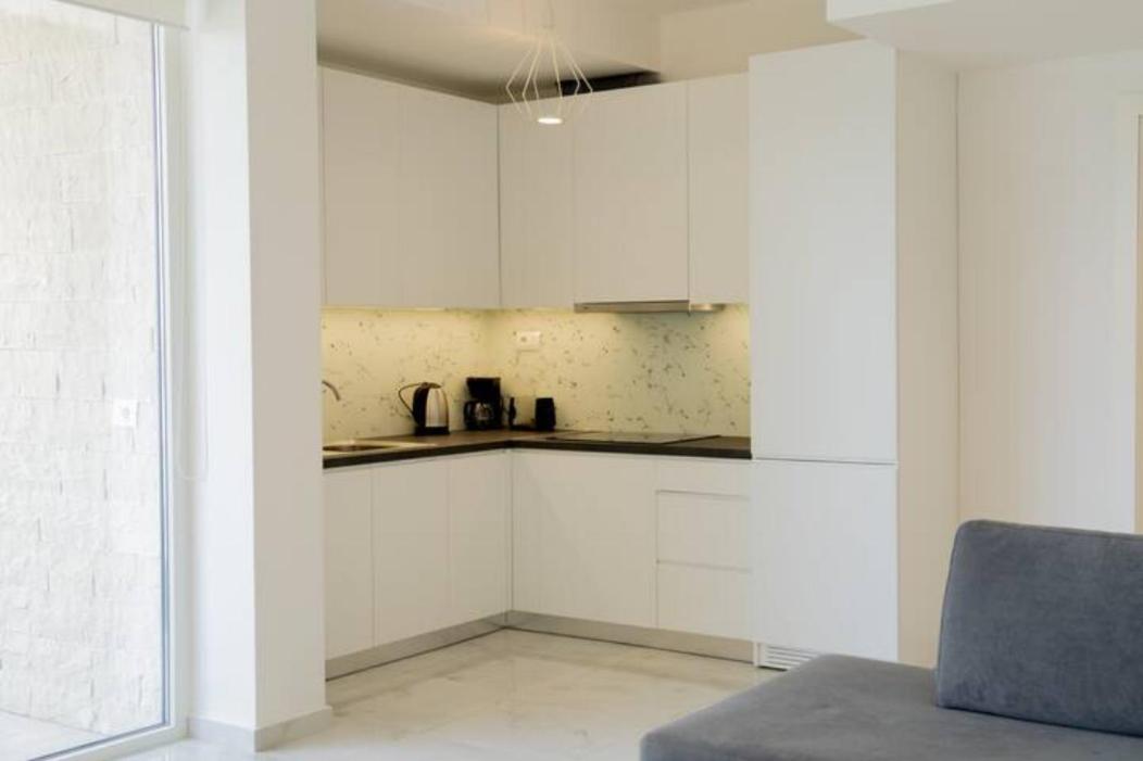 Beachfront Apartments- Horizon Residence