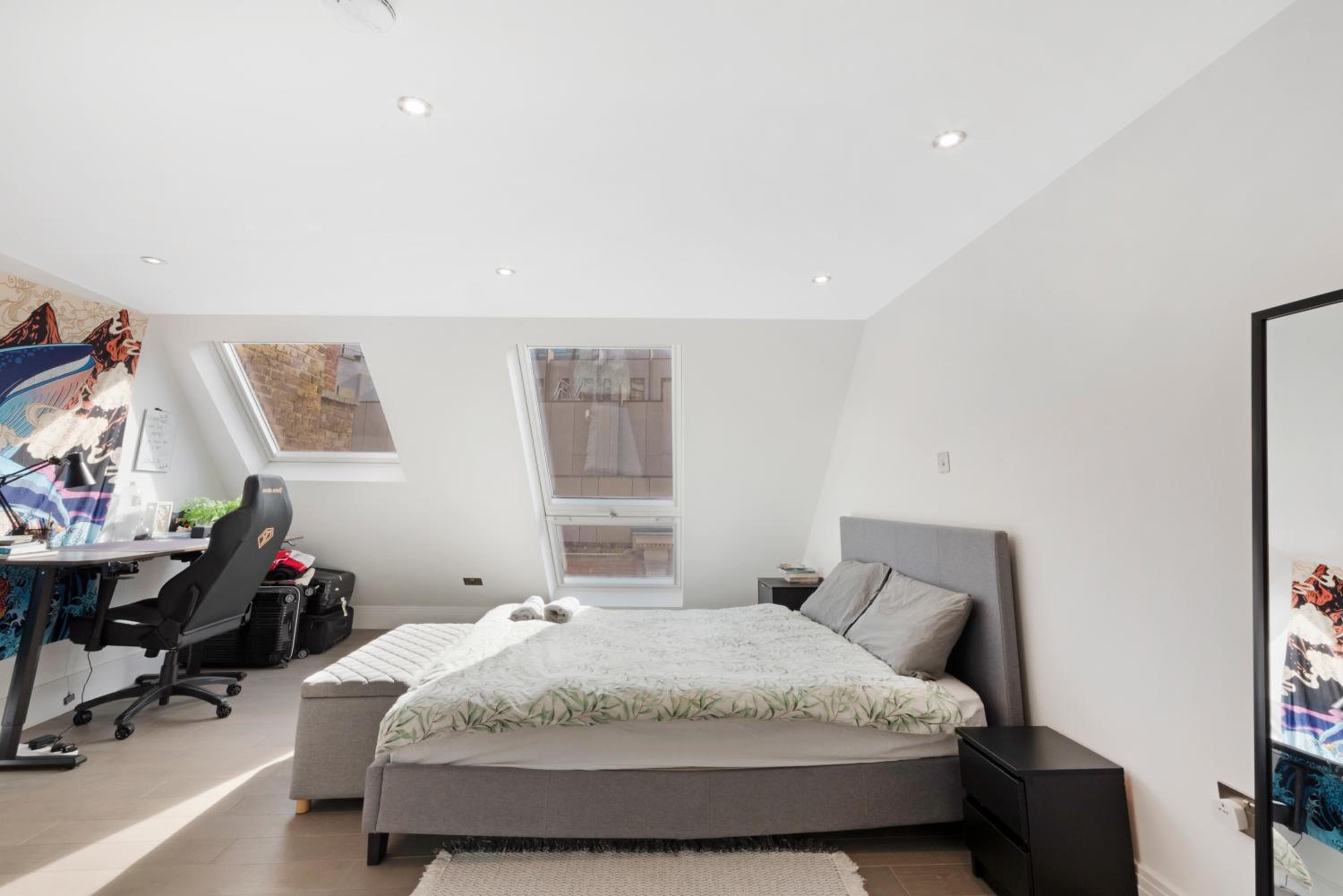 Luxury Covent Garden duplex top floors 1 bed 4pl