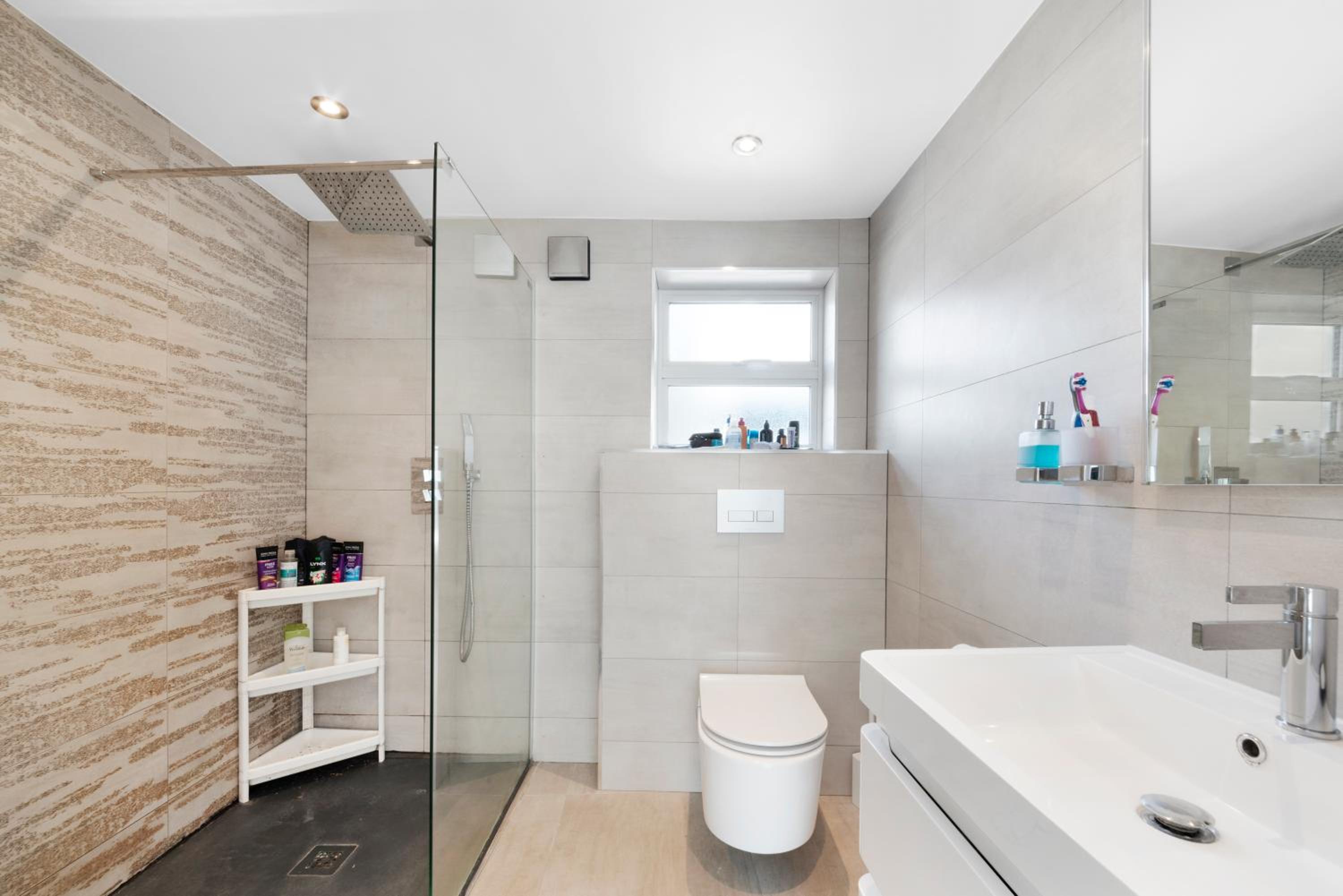 Luxury Covent Garden duplex top floors 1 bed 4pl